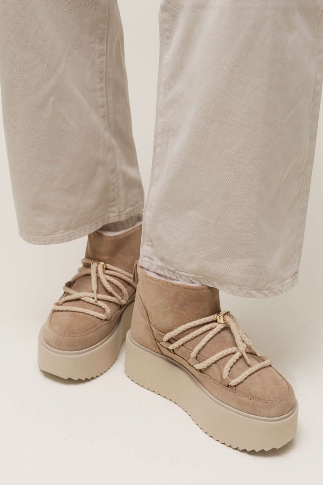 Beige Leather Classic Low Platform Winter Boots