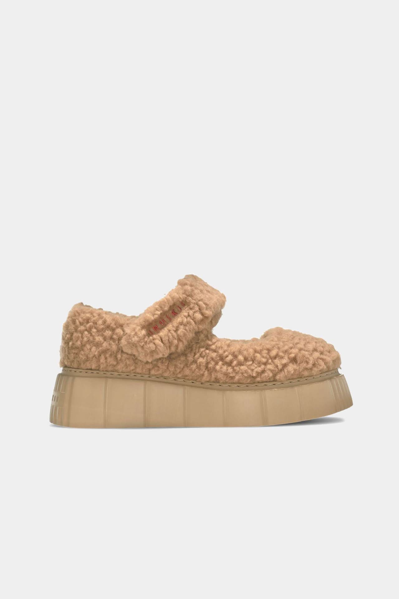 Matilda MJ Curly Beige Leather Winter Sneakers