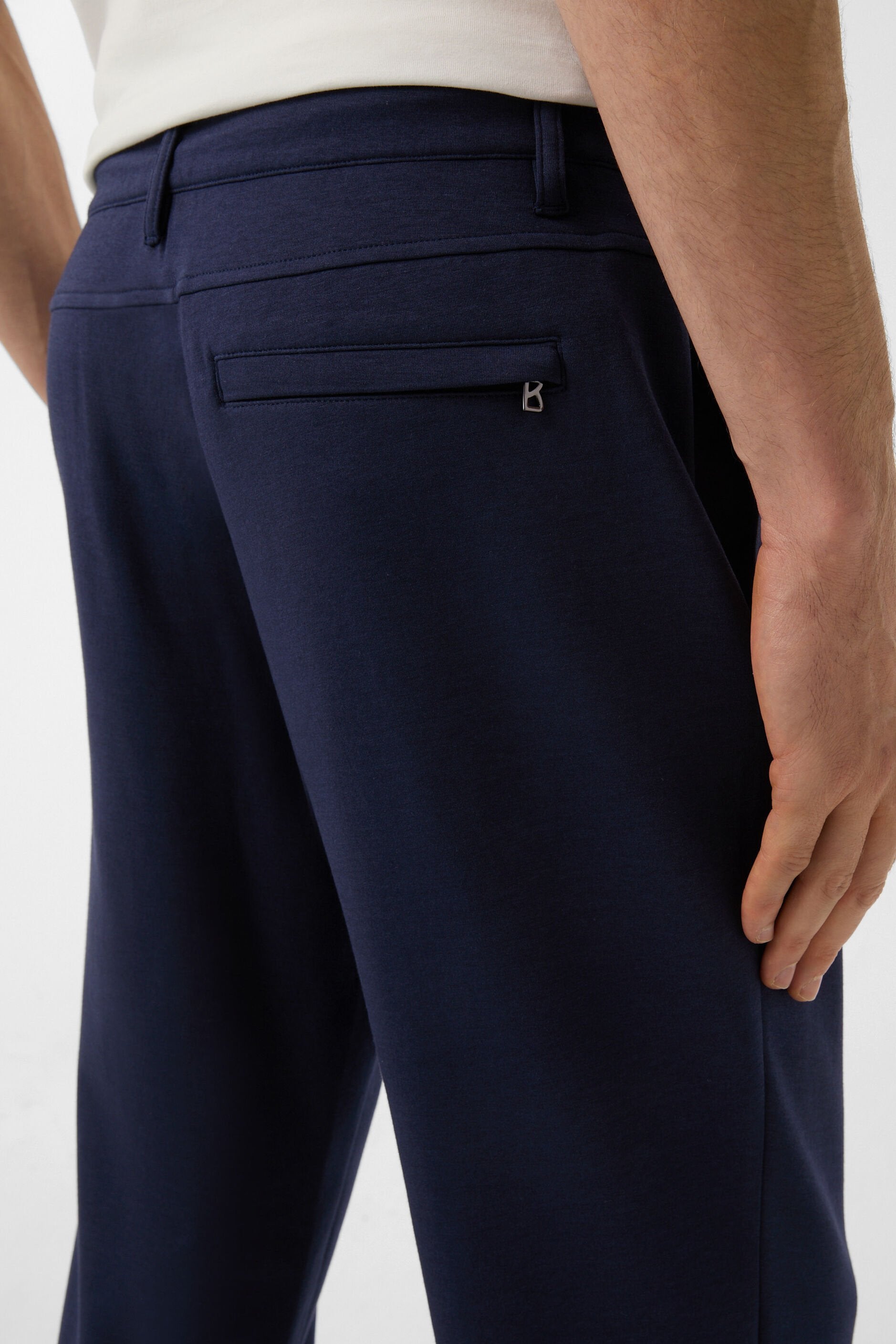 Granatowe spodnie jogger RILEY