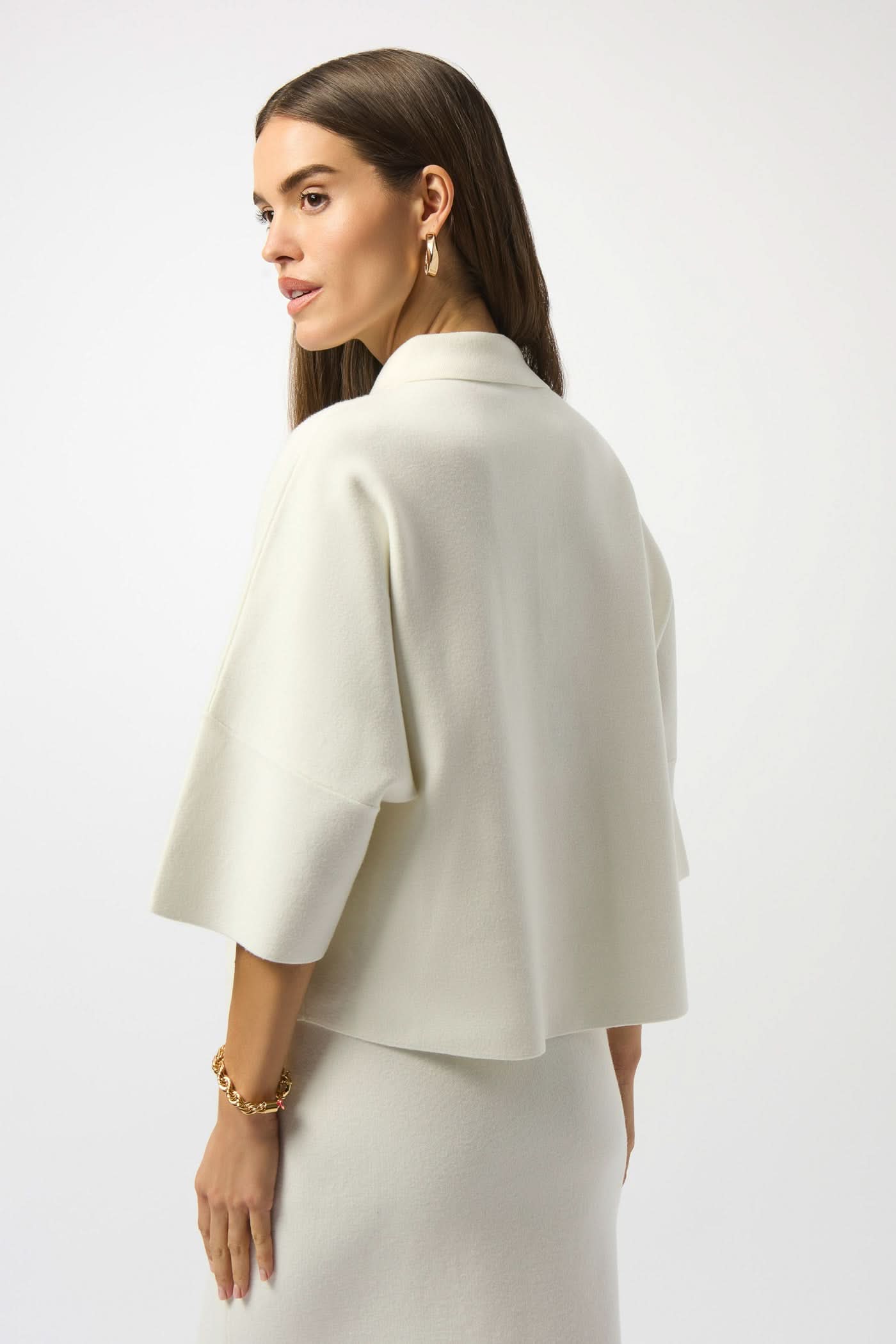 White knitted sweater