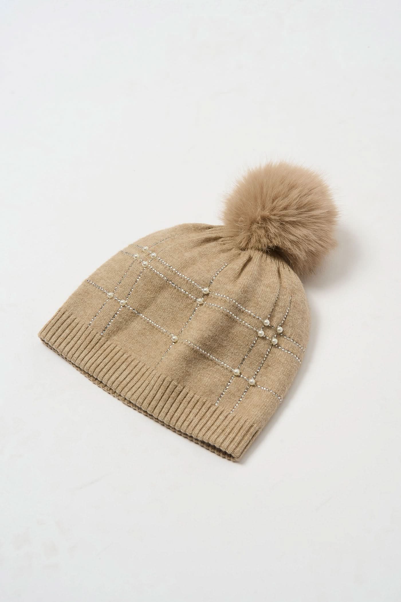 Gray knit hat