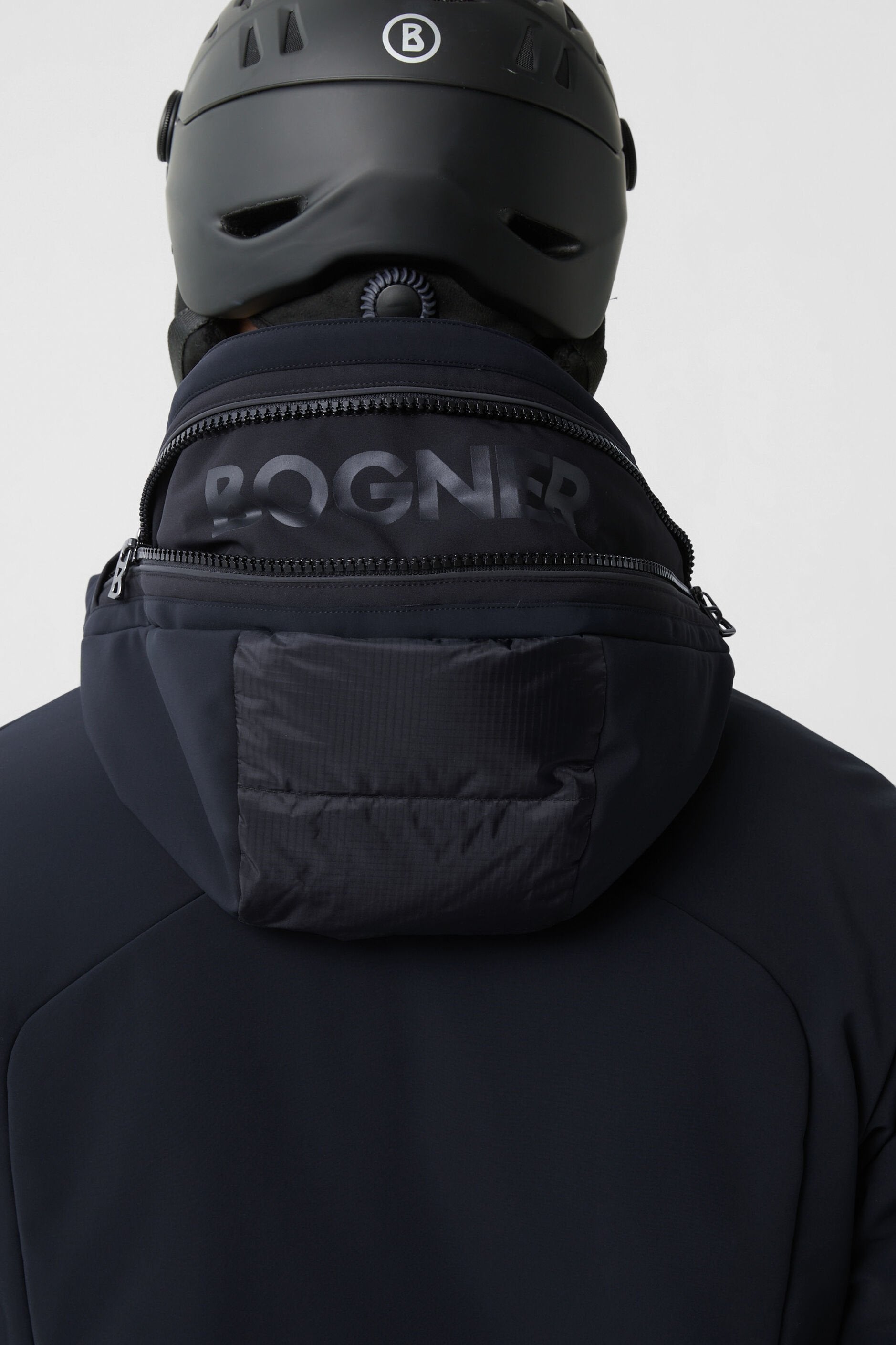 Czarna kurtka narciarska ZORAN-D