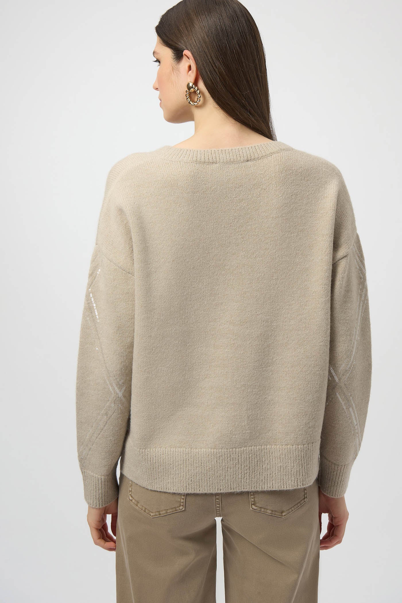 Perłowy sweter