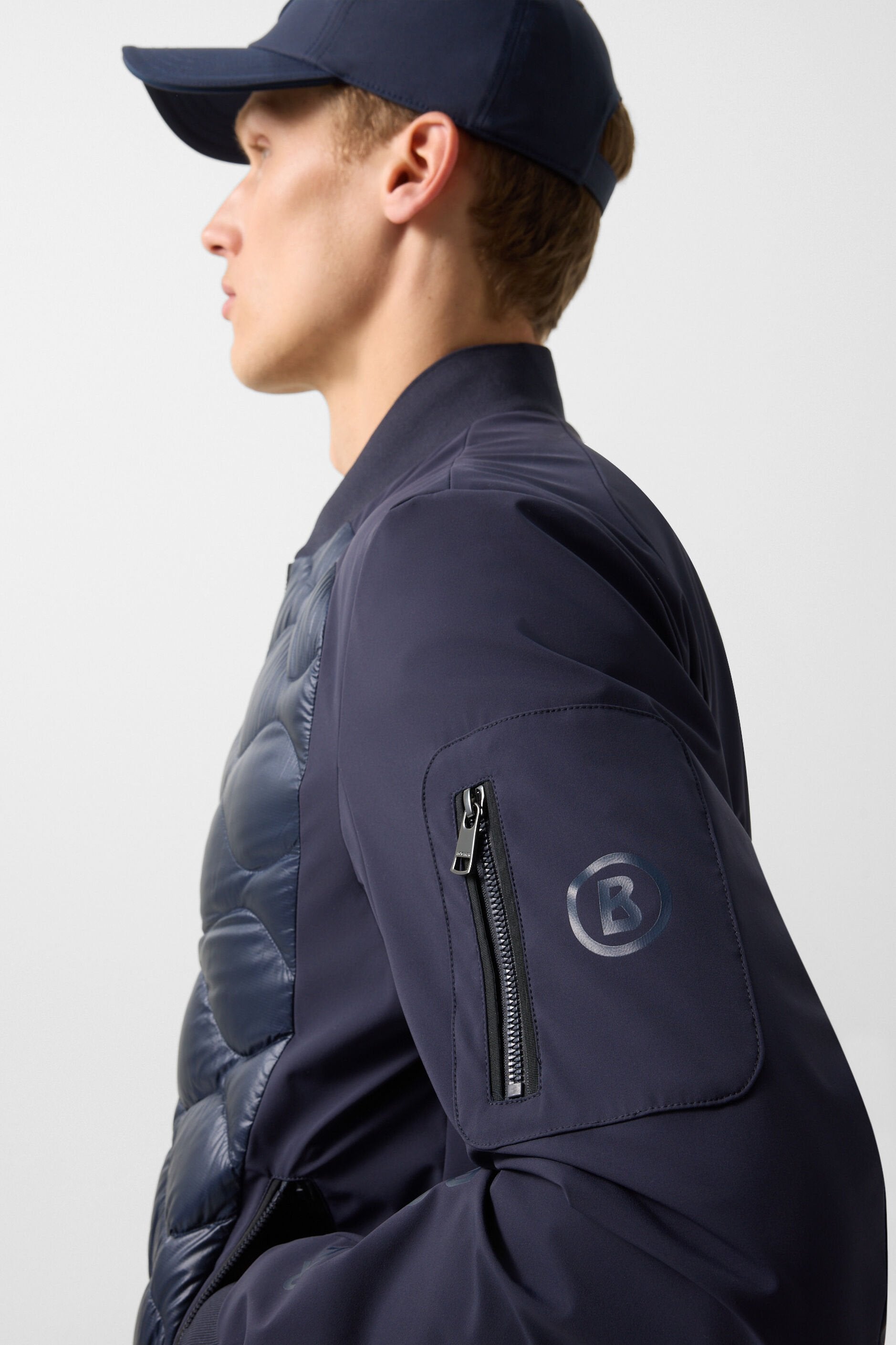 Granatowa kurtka hybrydowa AARIN-D