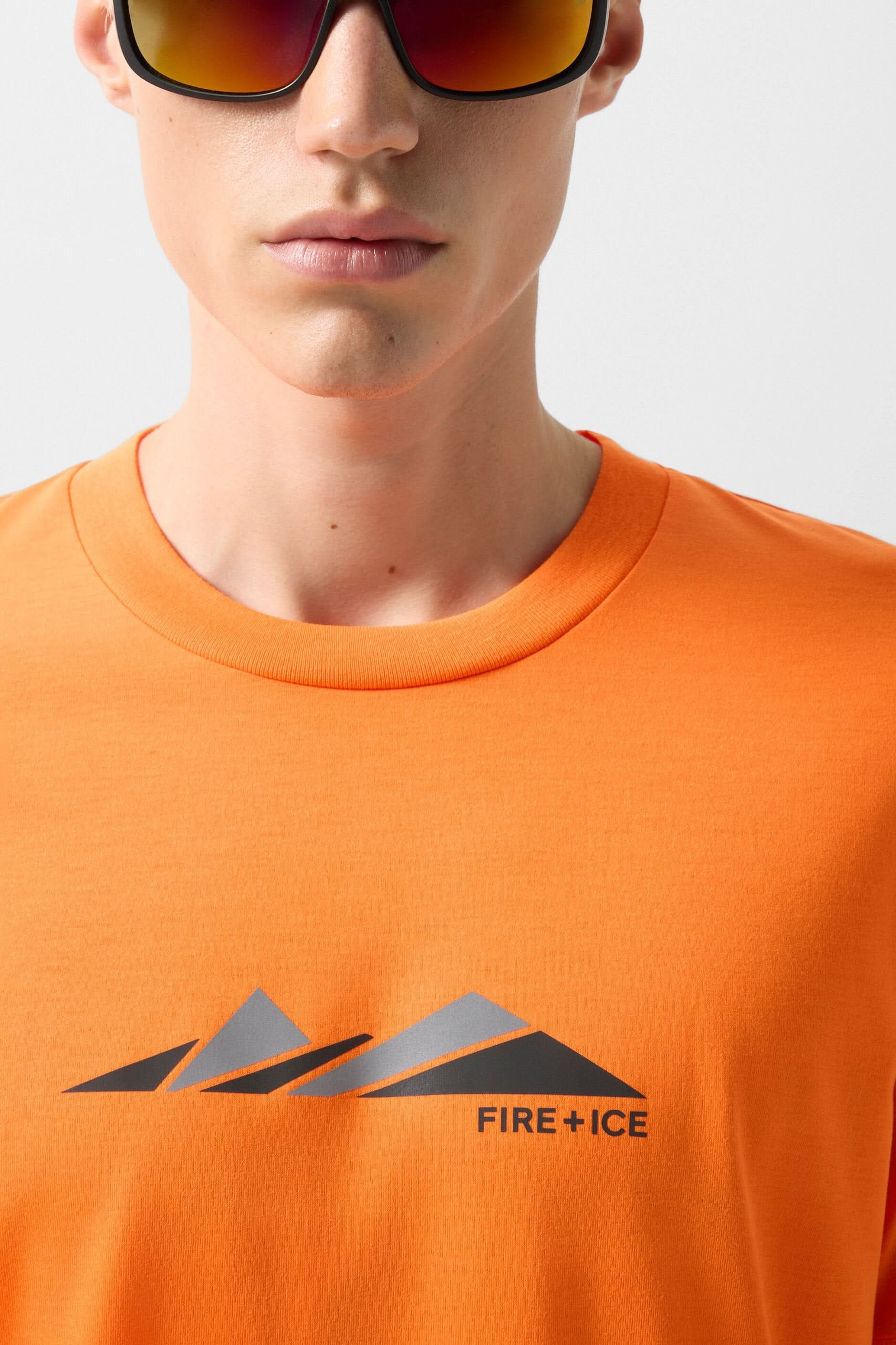 Pomarańczowy T-shirt PACO