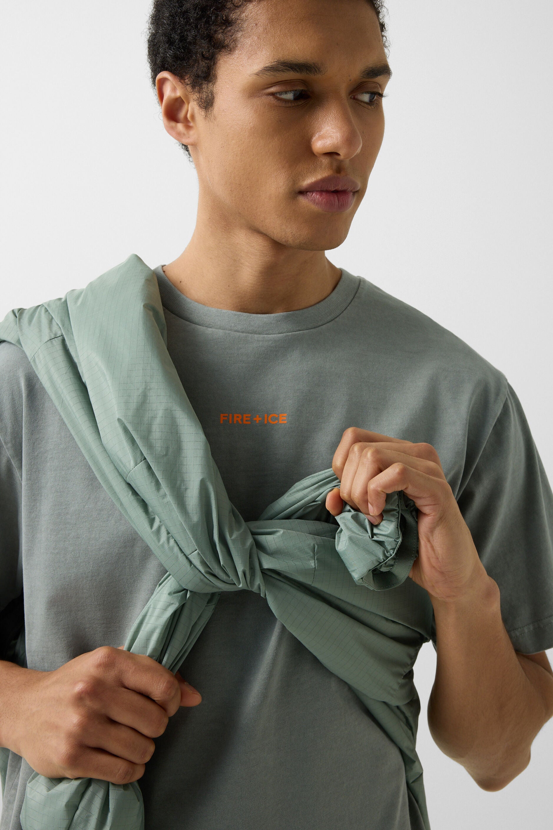 Zielony T-shirt AVAN2