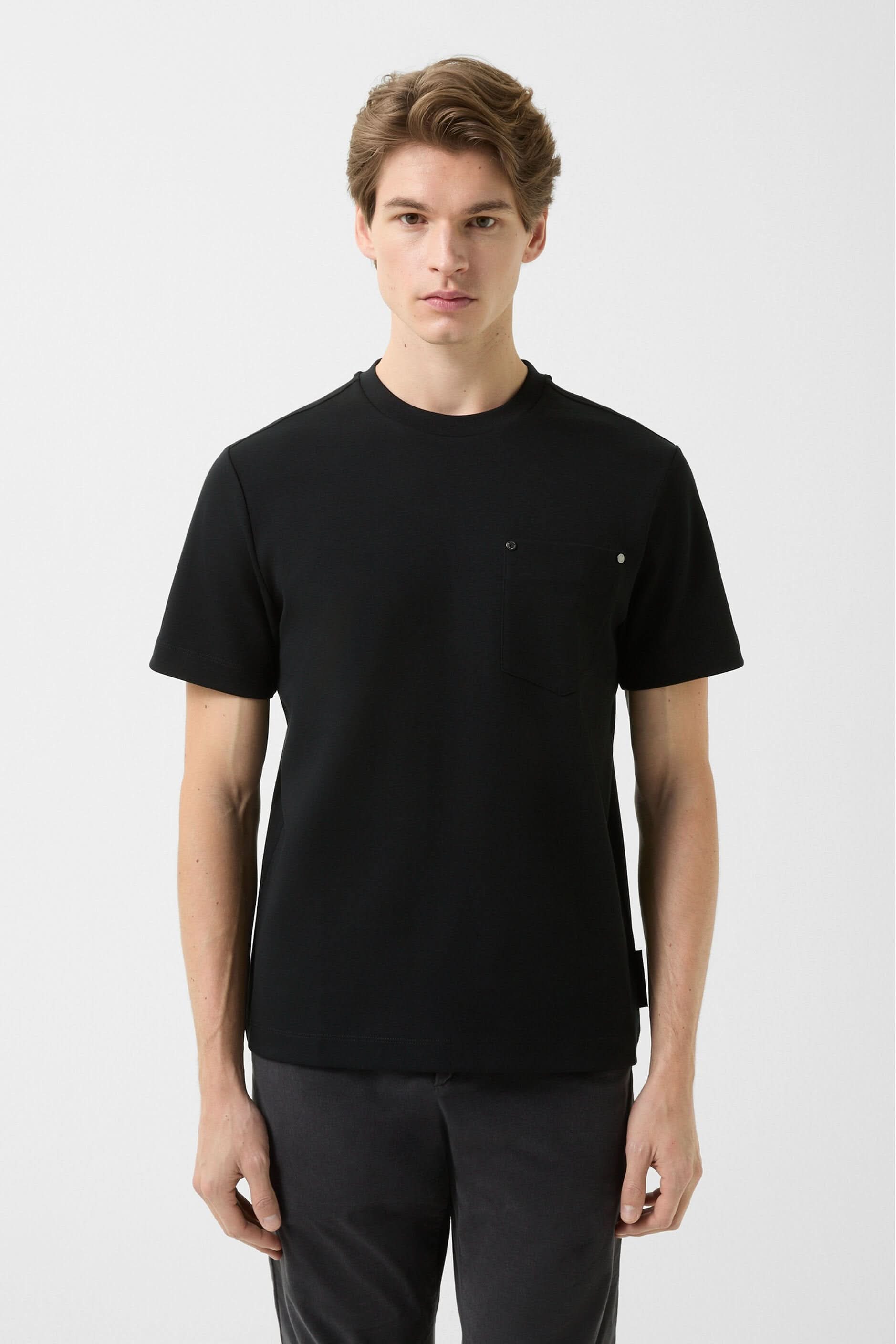 Czarny T-shirt DAMIEN
