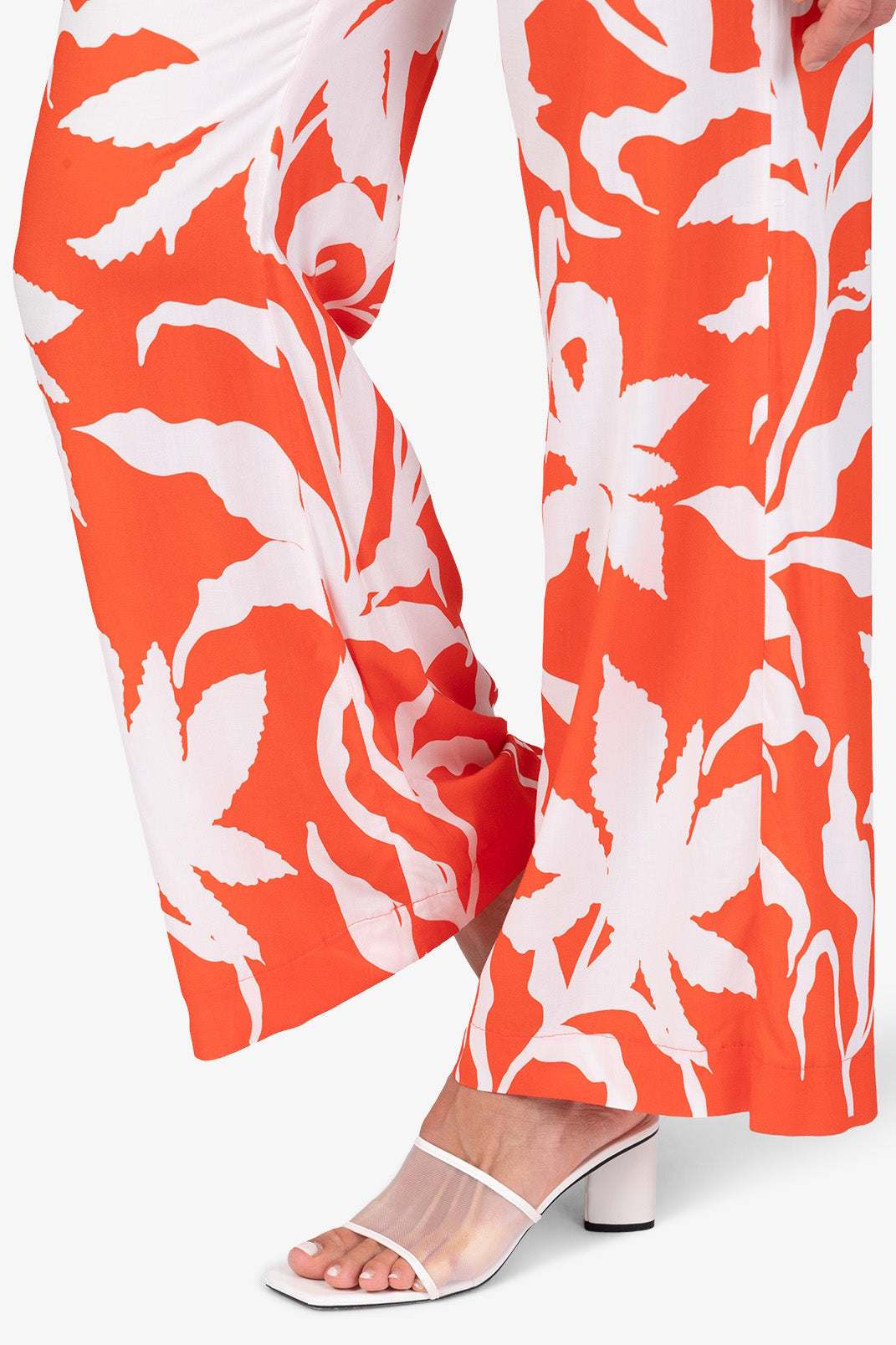 Czerwone spodnie z wiskozy Vilano