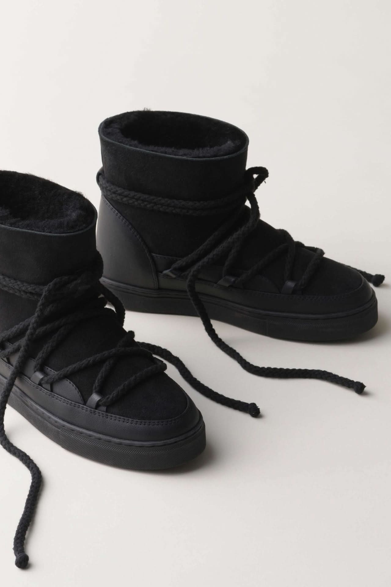 Classic Black Leather Winter Boots