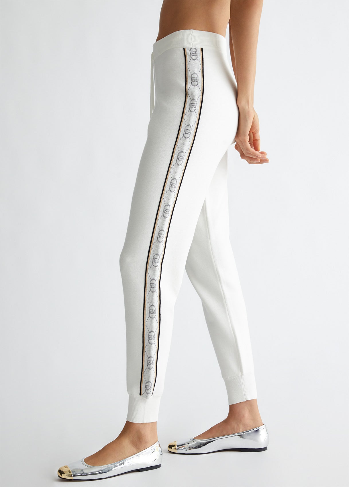 Women's trousers