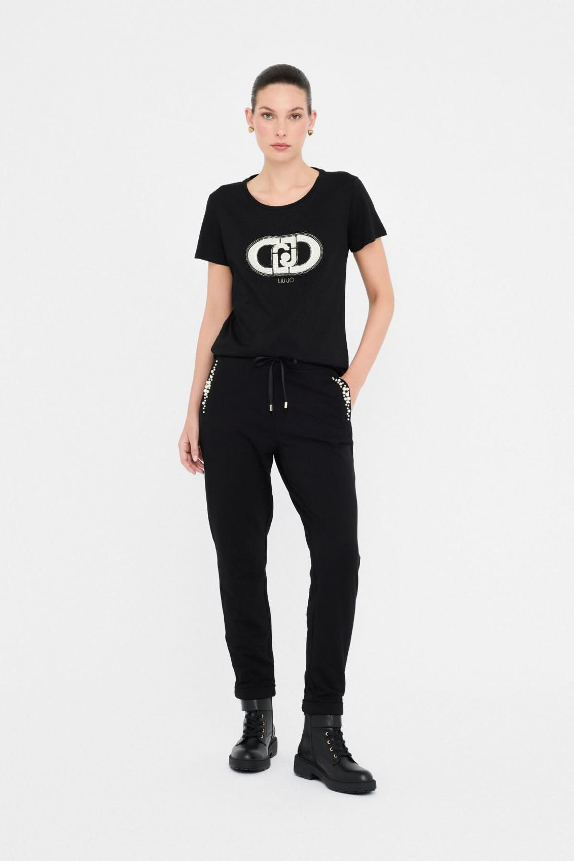 Czarny t-shirt damski