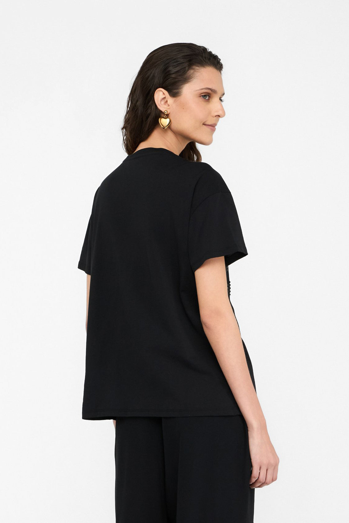 Czarny t-shirt damski