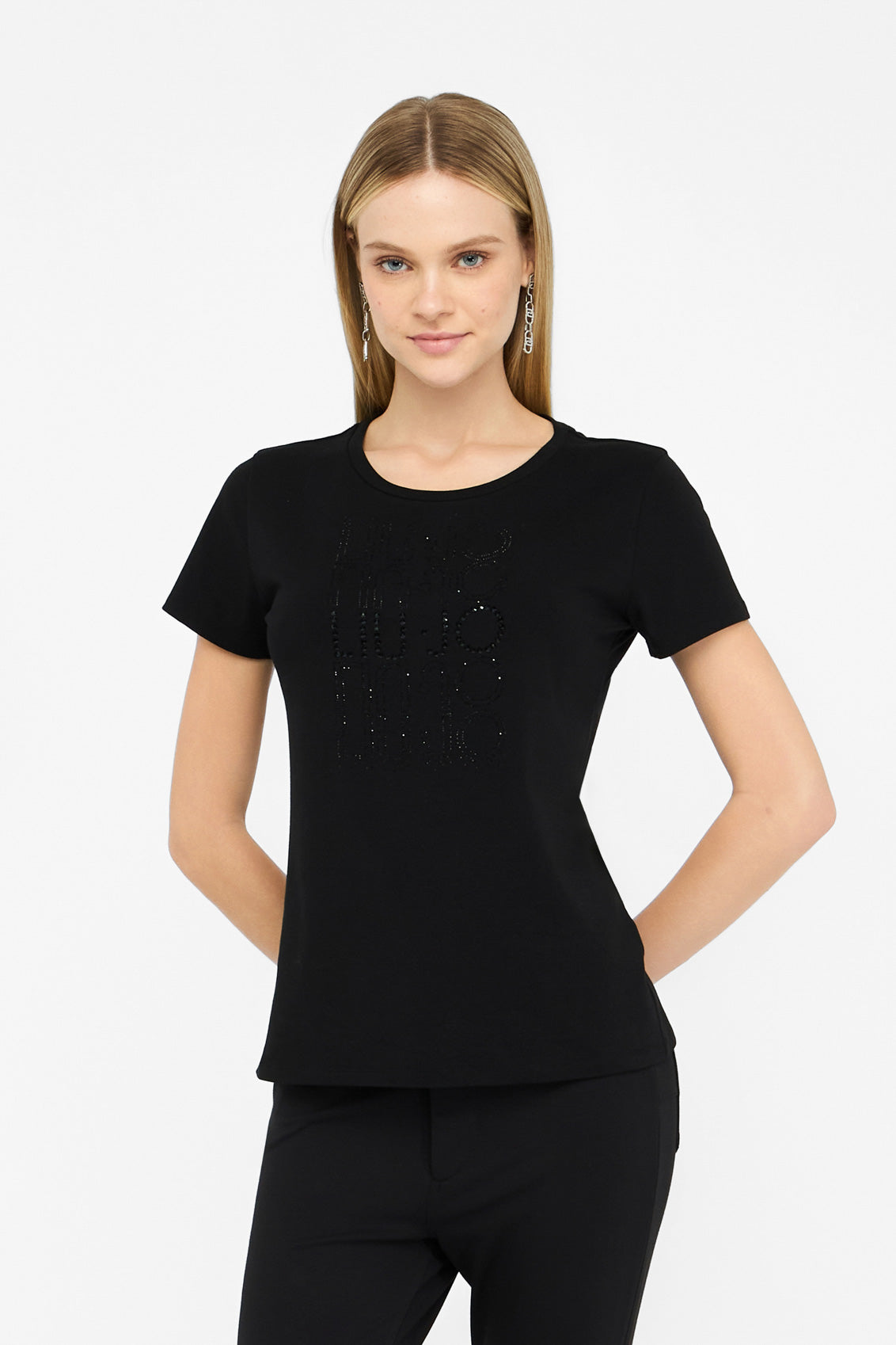 Czarny t-shirt damski
