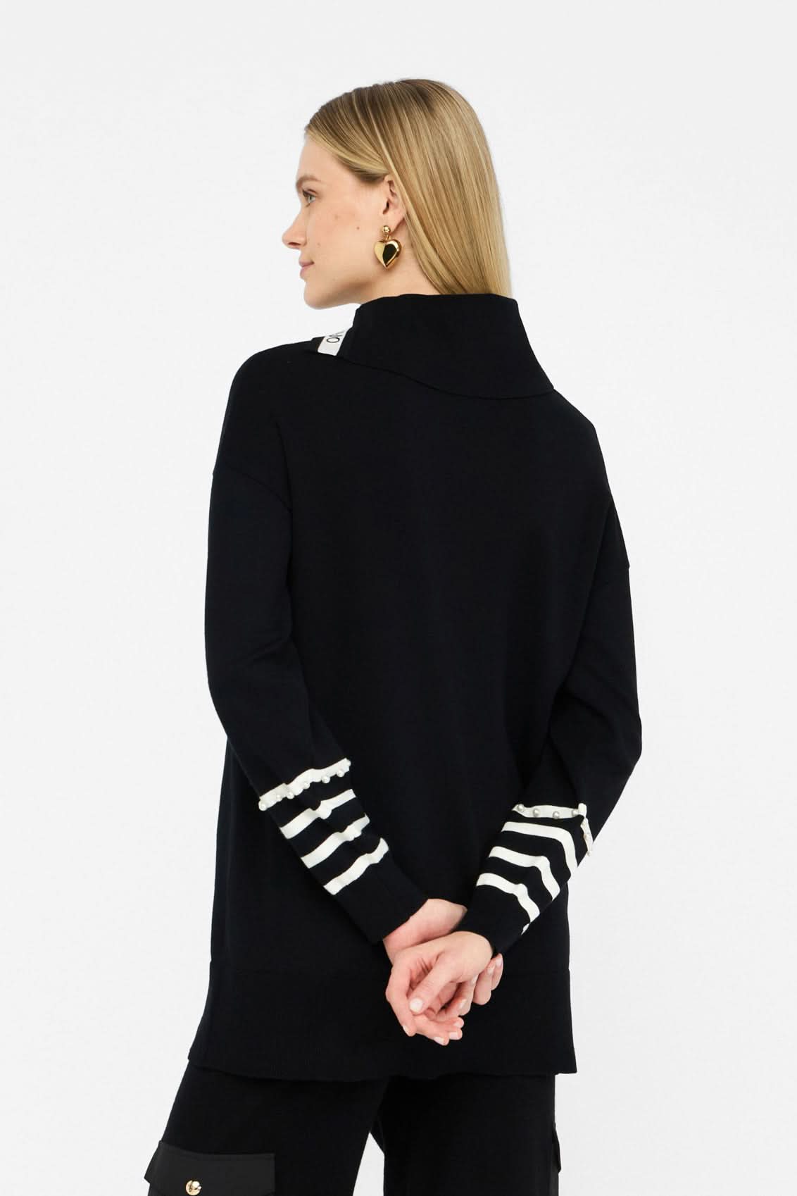 Black viscose cardigan