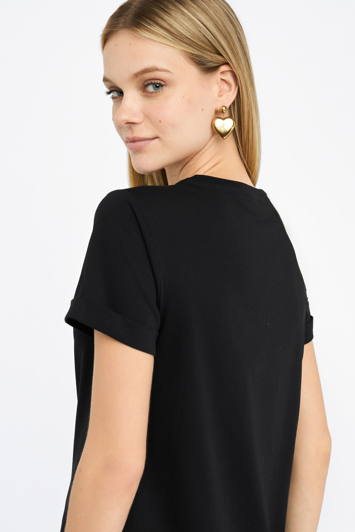 Czarny t-shirt damski