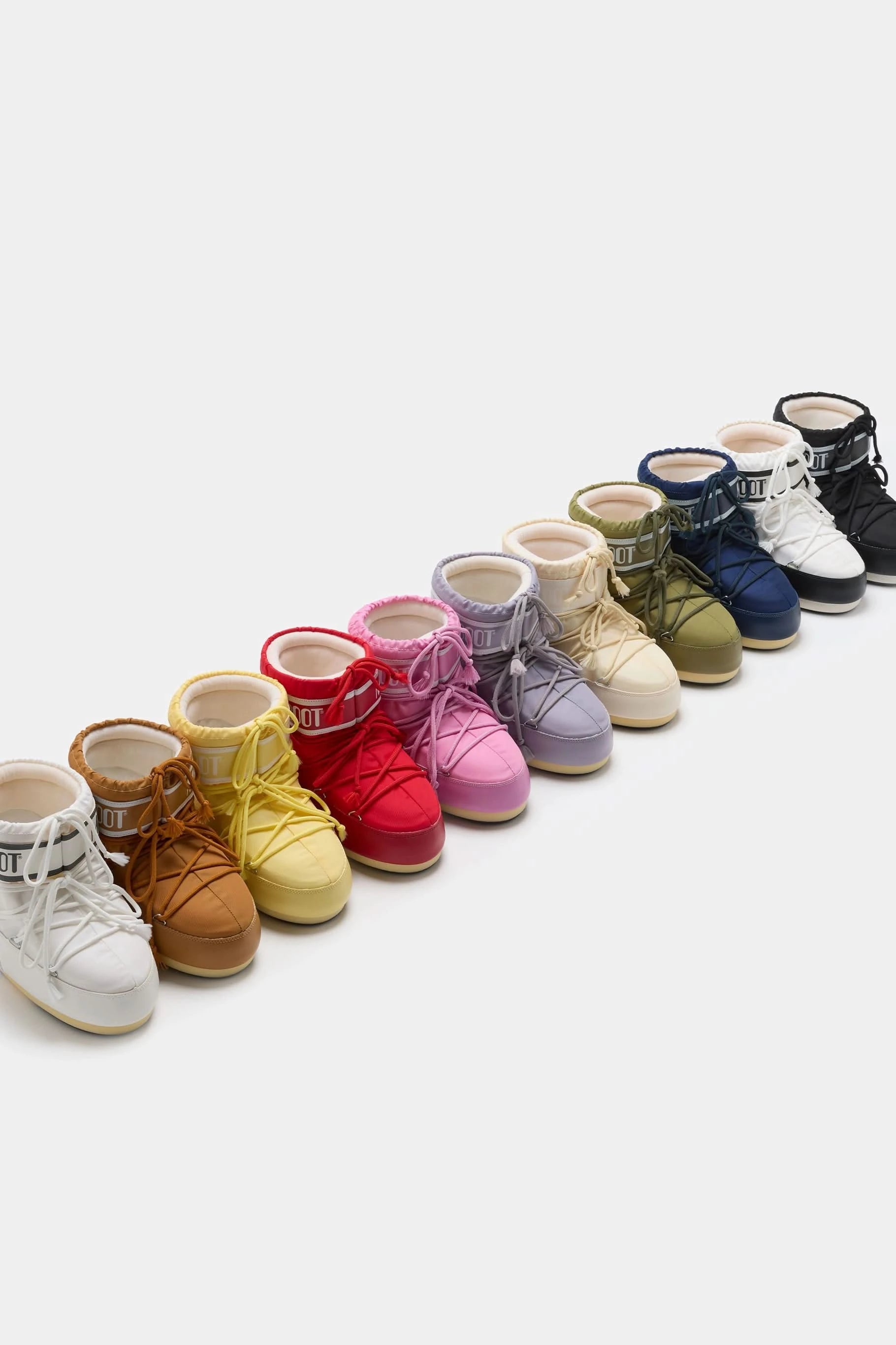 Czarne Śniegowce MB ICON LOW NYLON