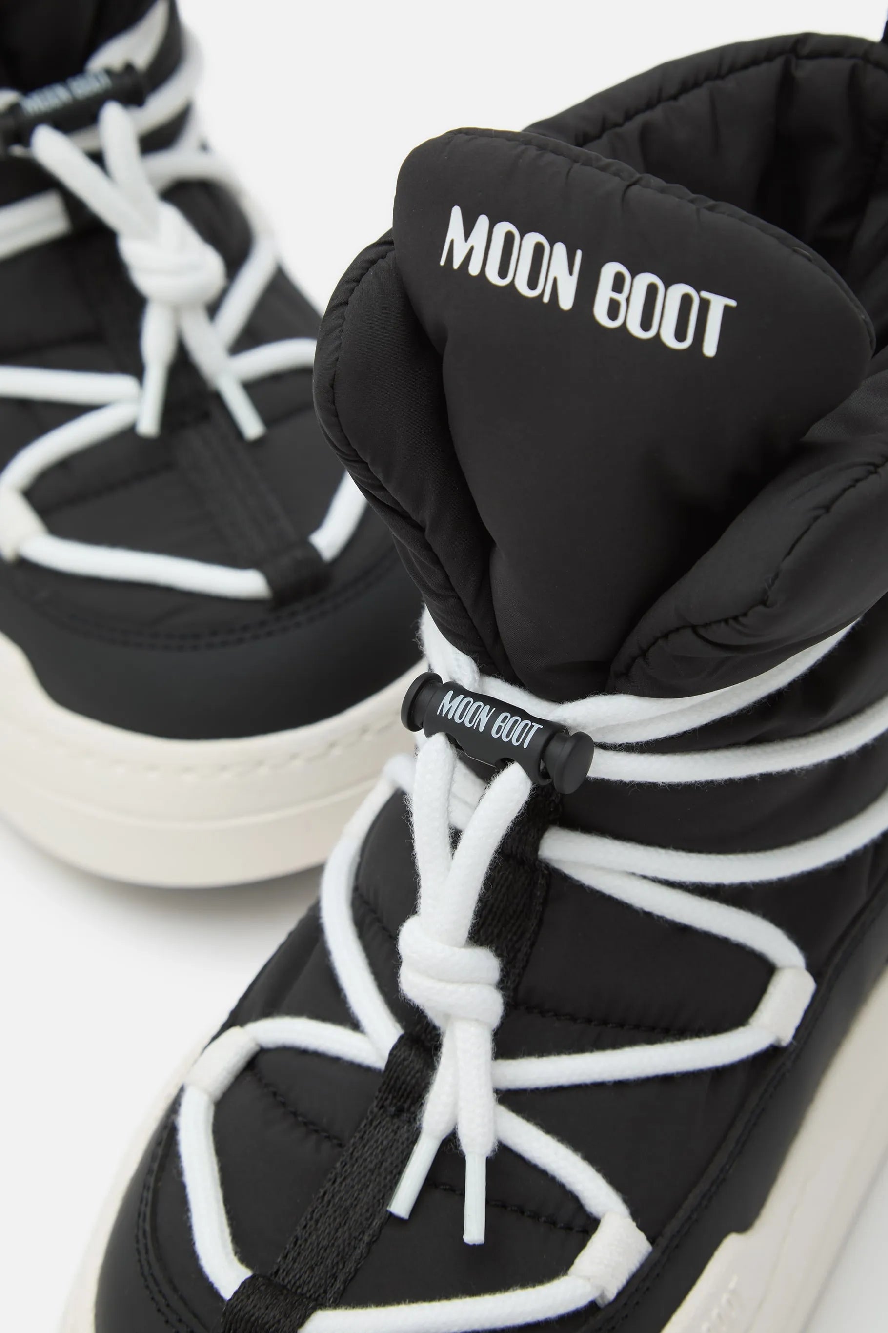 Czarne dziecięce buty zimowe MB JR PARK LACE MID