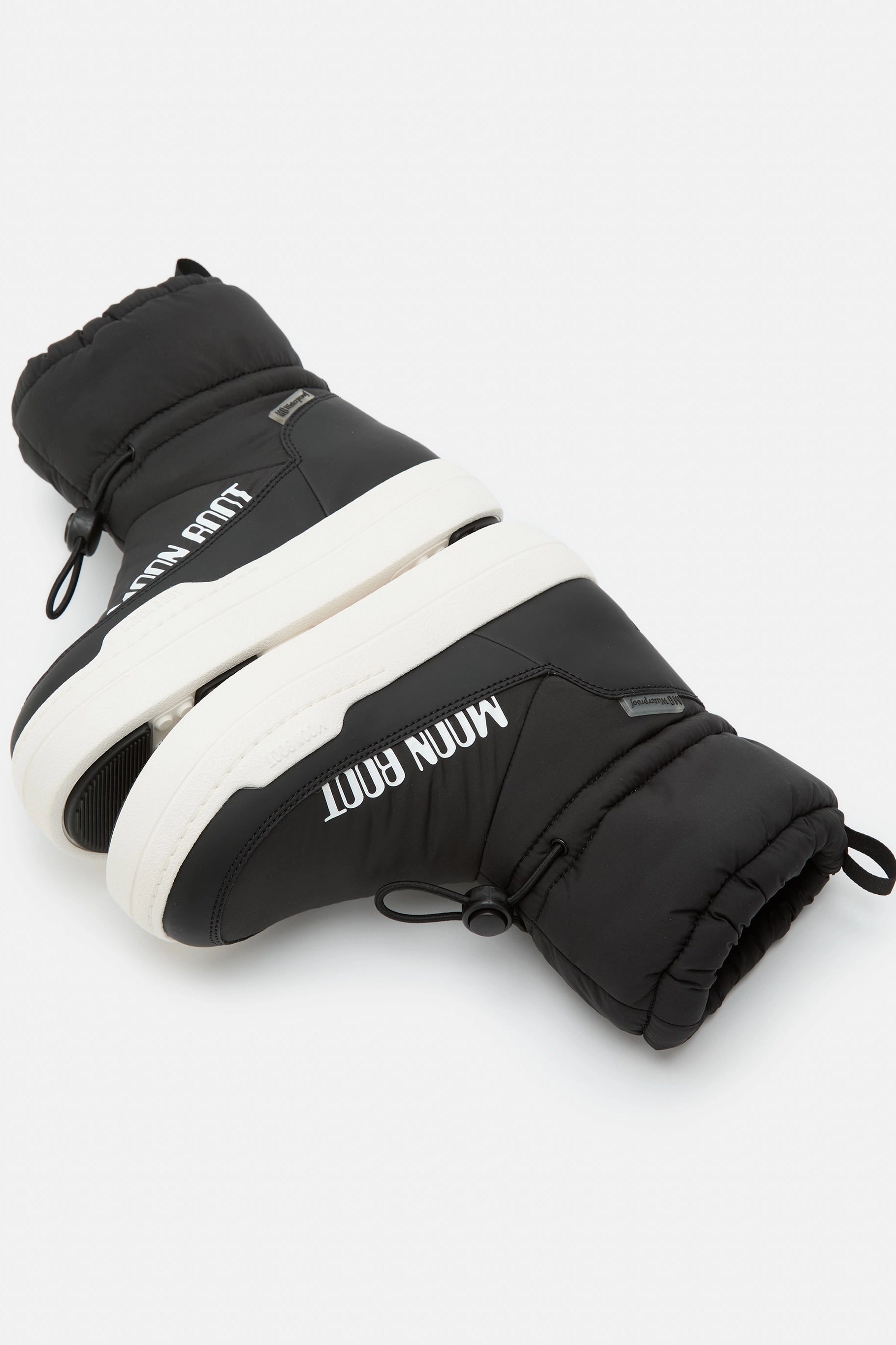 Czarne dziecięce buty zimowe MB JR PARK TUBE MID WP