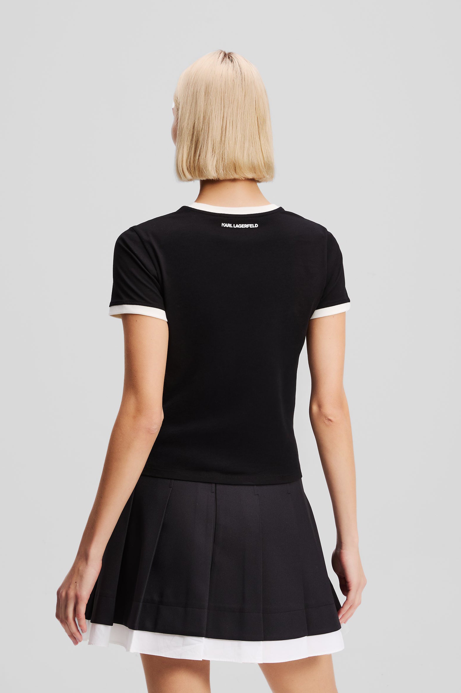 Czarny t-shirt slim Ikon Patch
