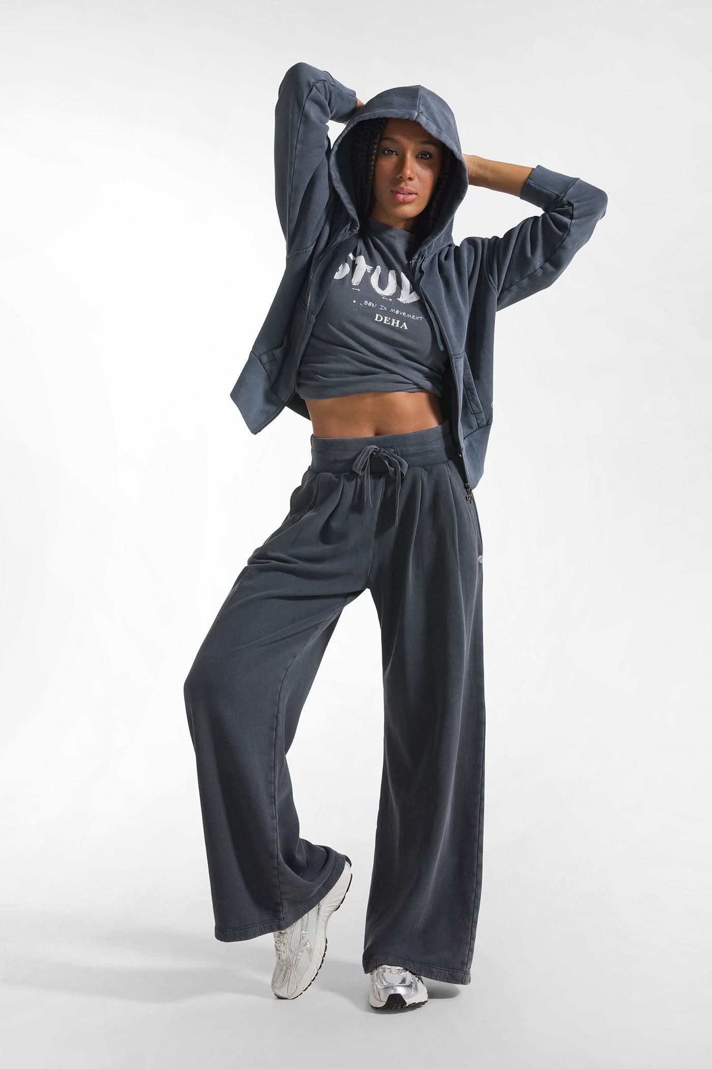 Black sweatpants