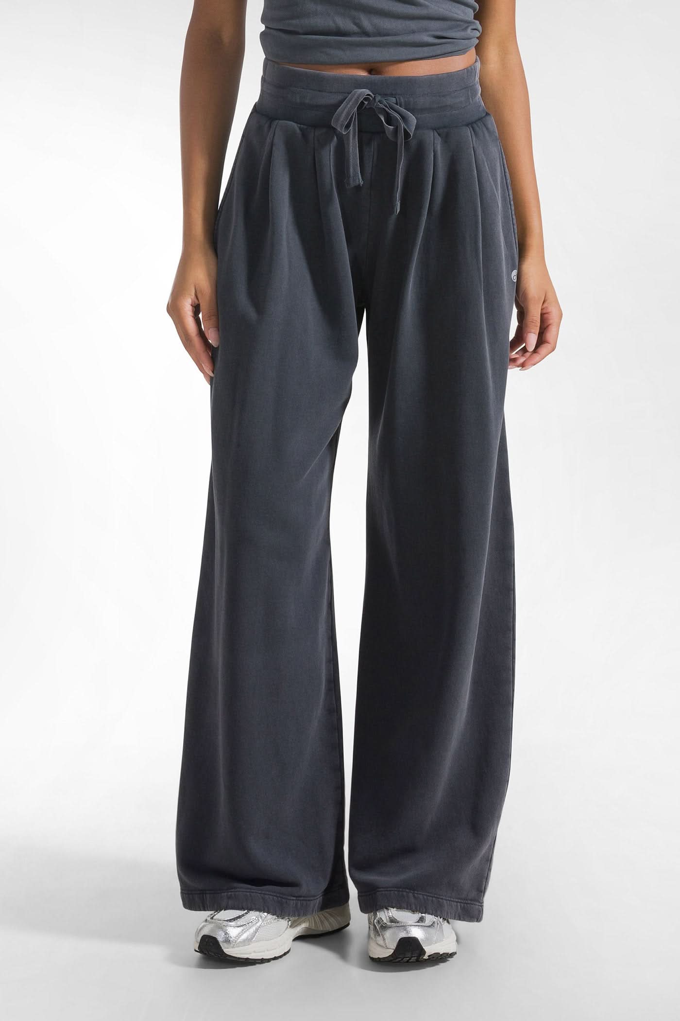 Black sweatpants