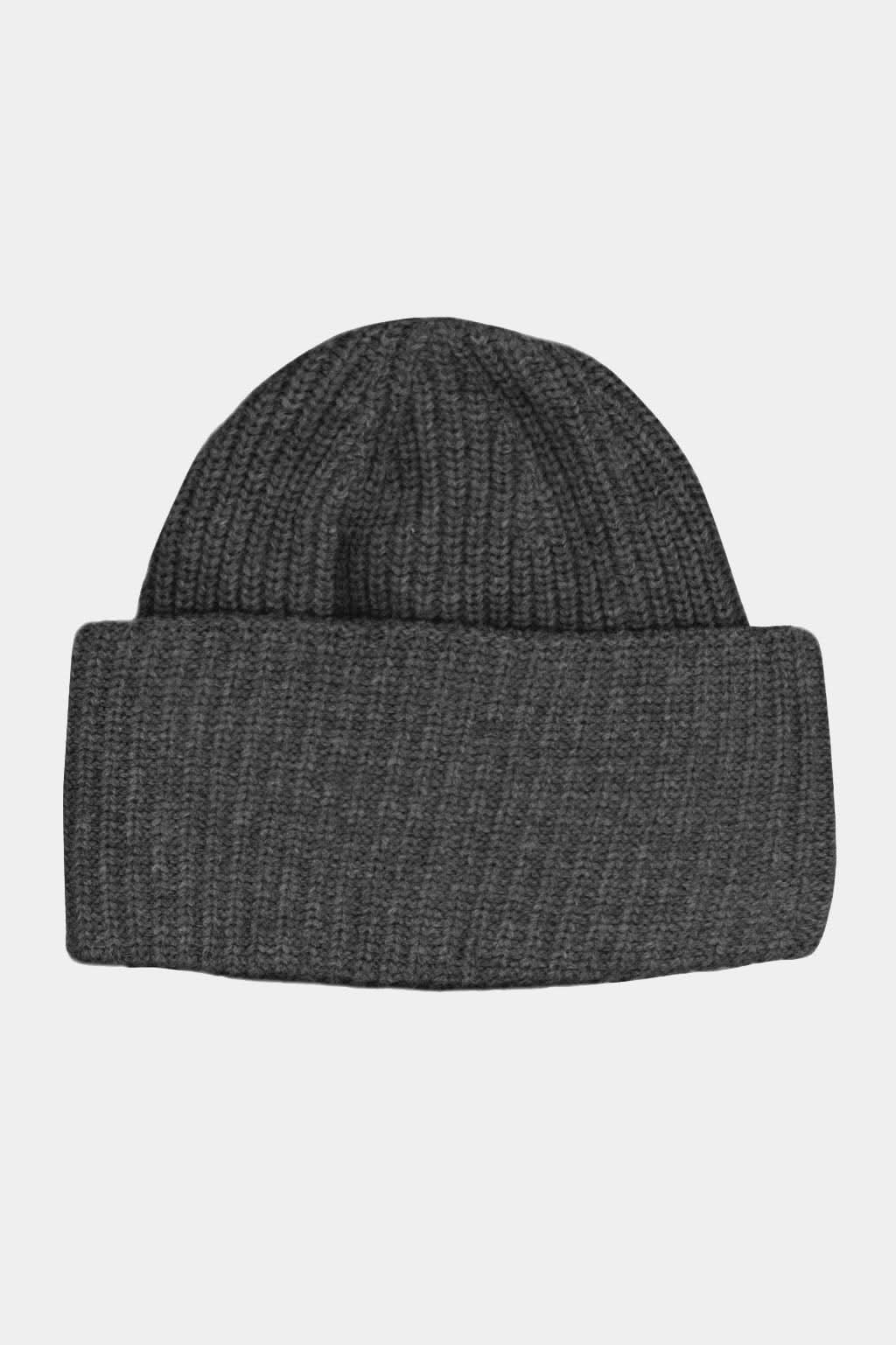 Gray cashmere hat