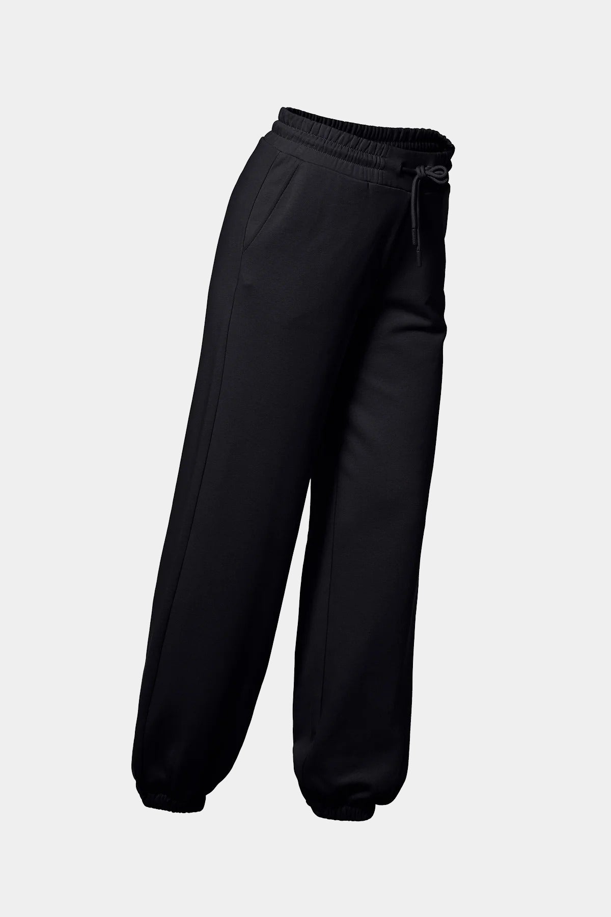 Czarne spodnie dresowe DELFINA sweatpant