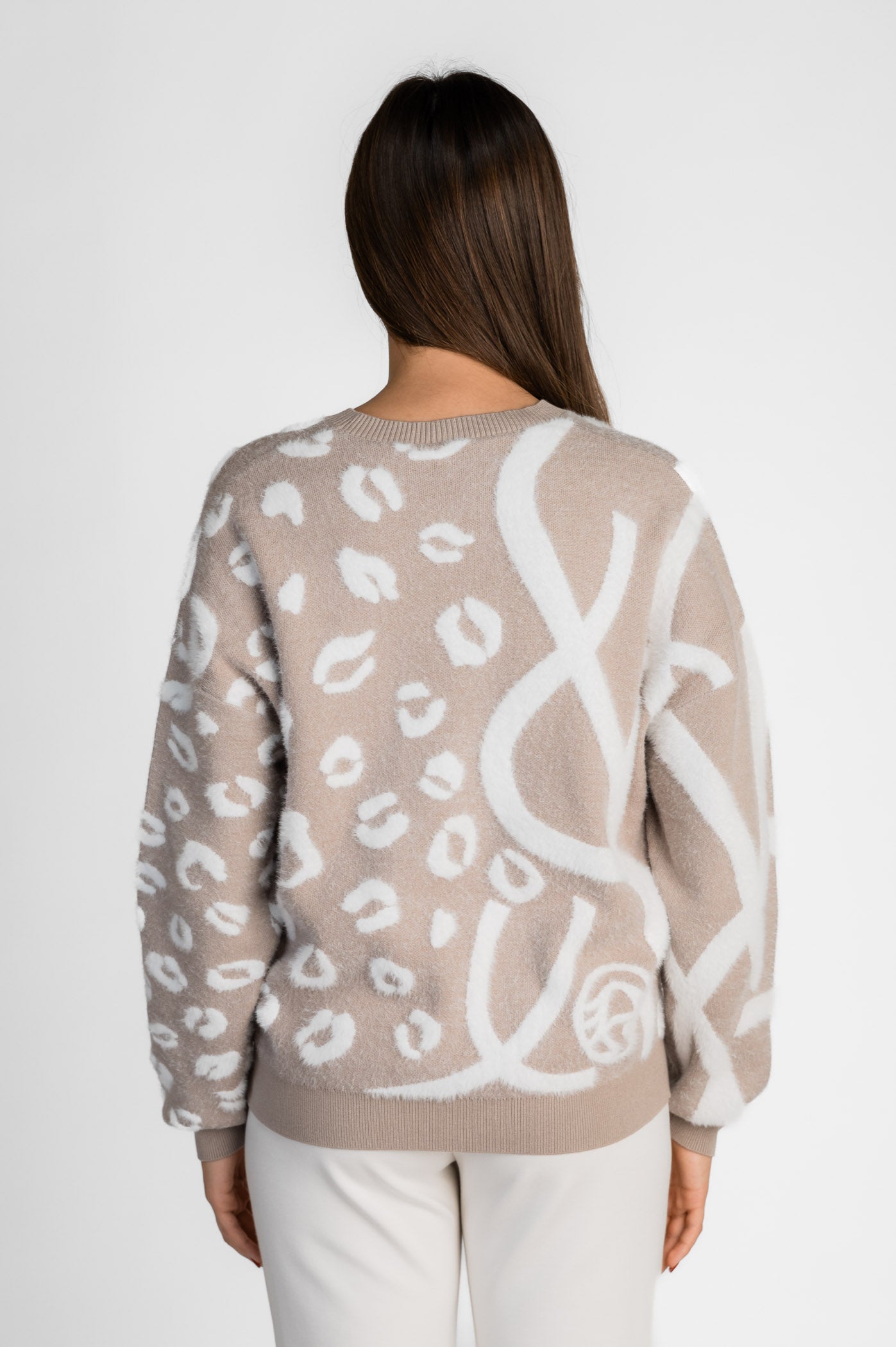 Fidelia women's sweater