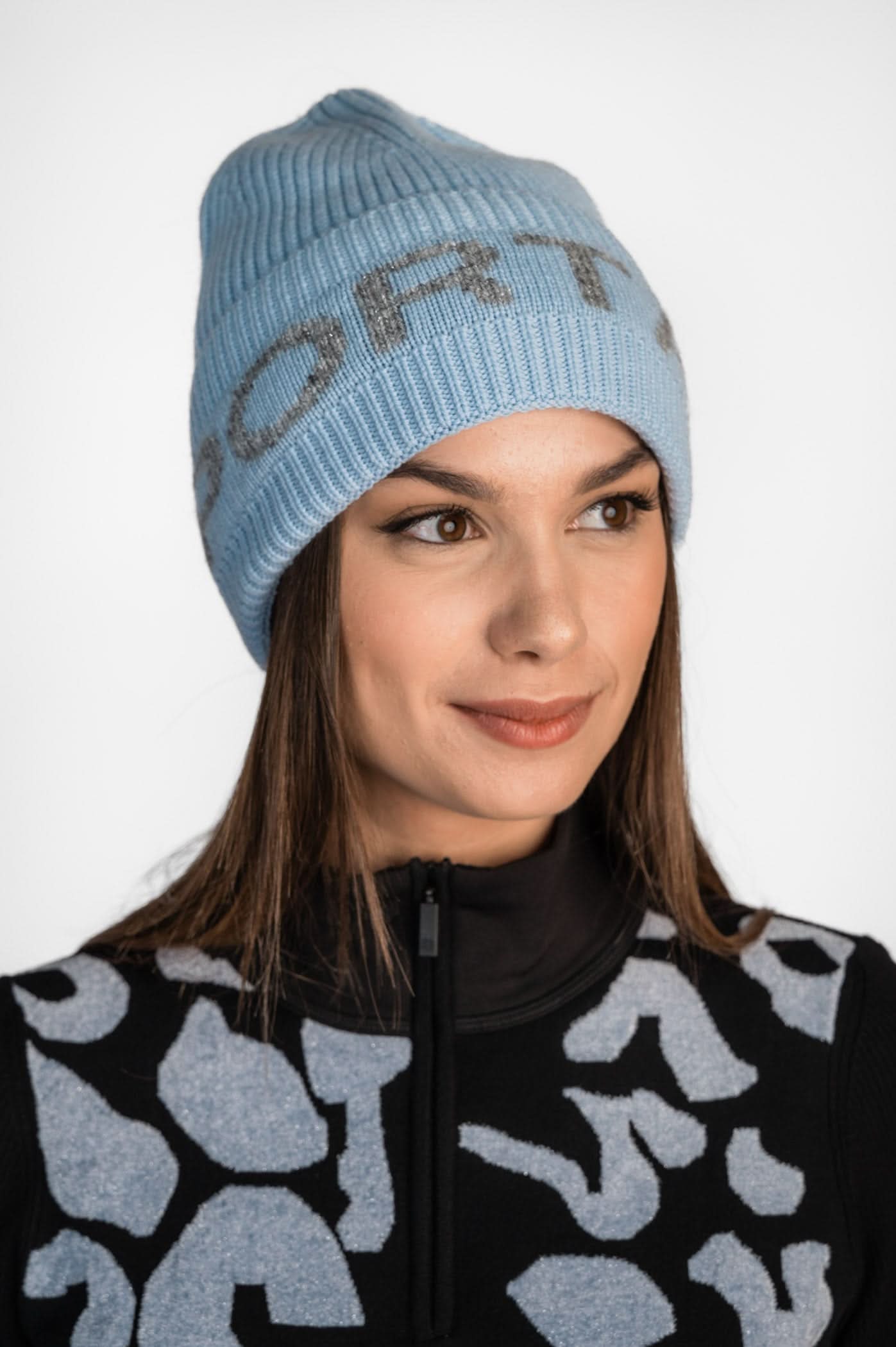 Budapest CH women's sweater