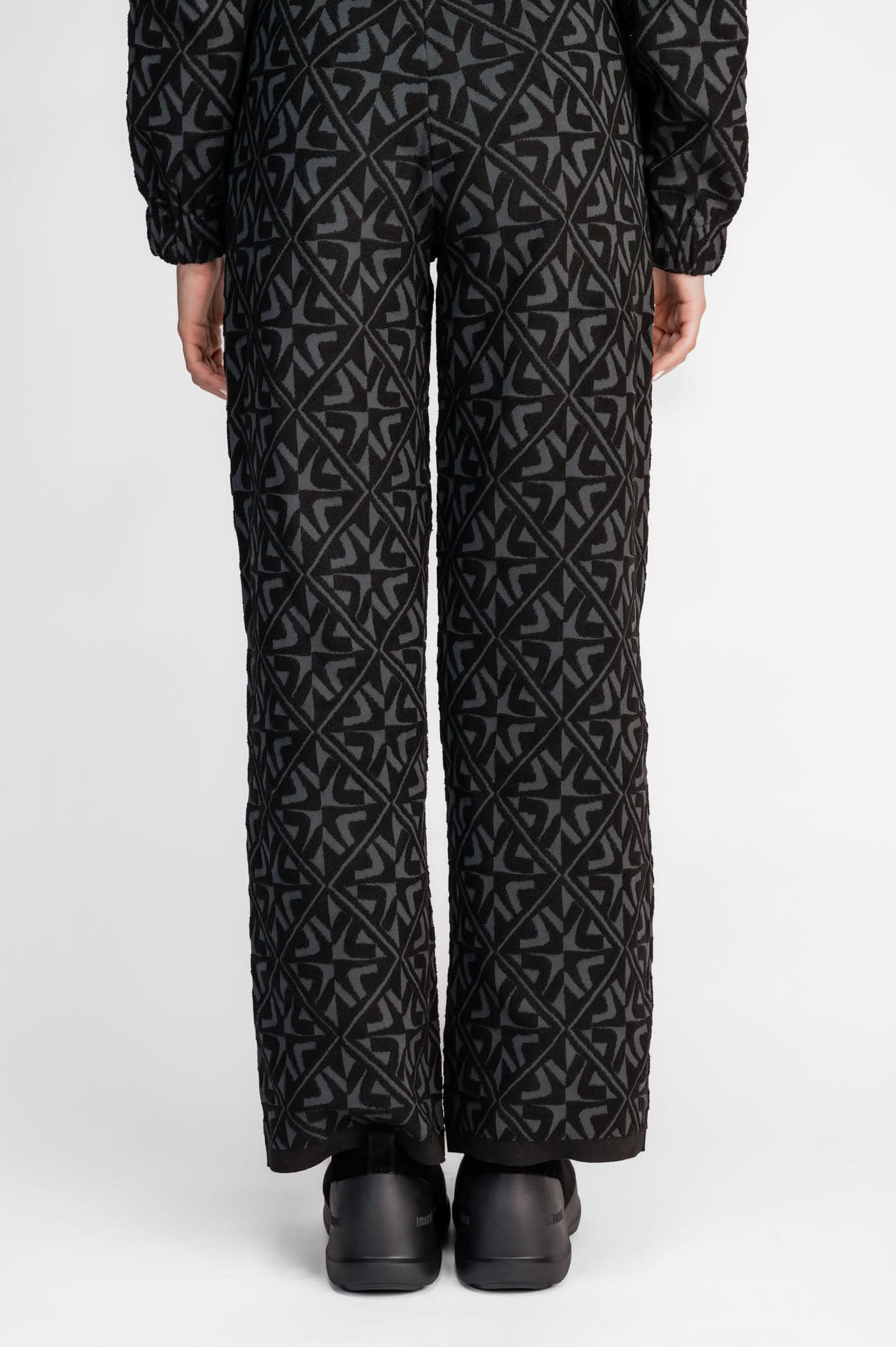 Amira women's trousers