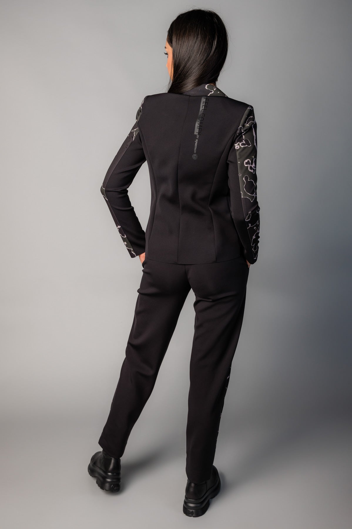 Women's Point Jacket
