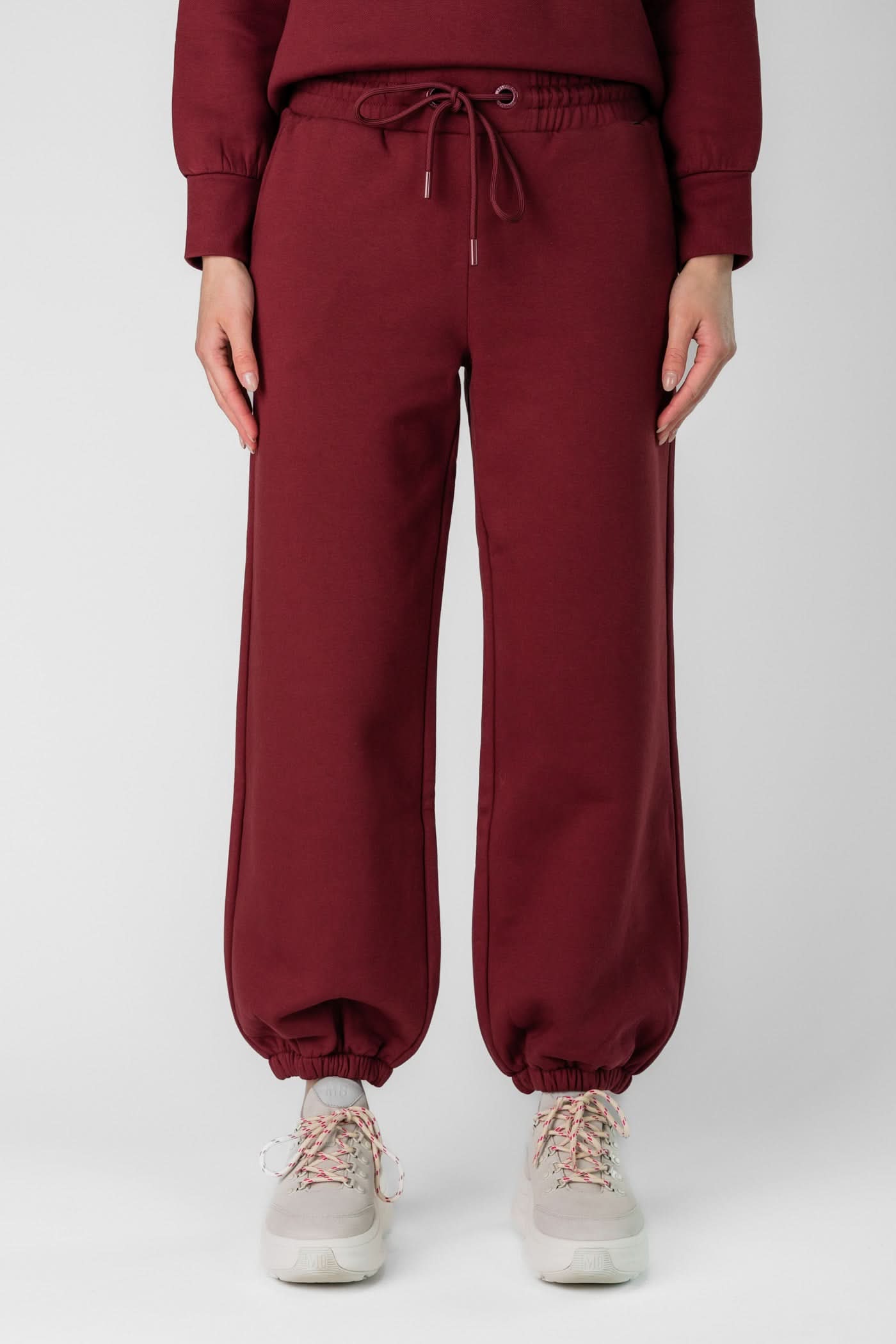 Bordowe spodnie dresowe DELFINA sweatpant