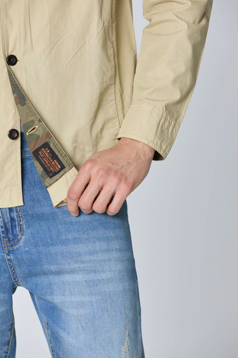 Men's shirt