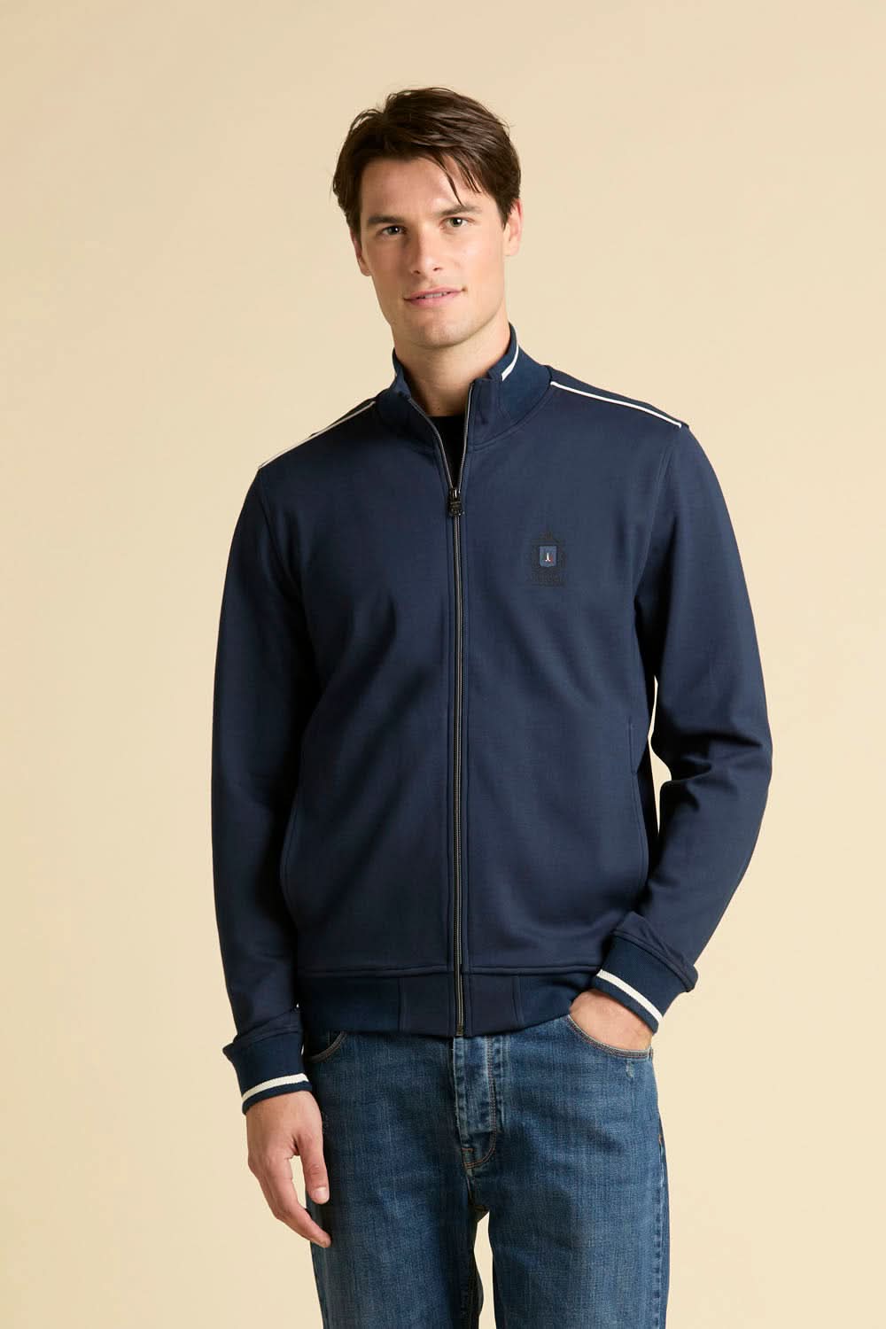 Granatowa bluza rozpinana