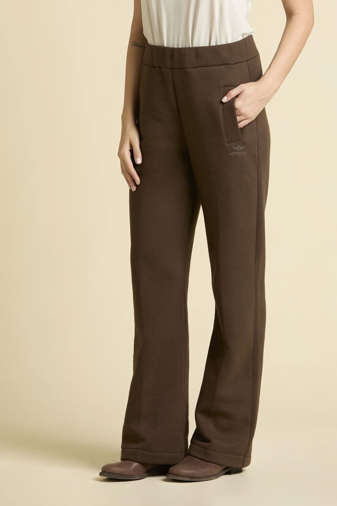 Wide-leg trousers