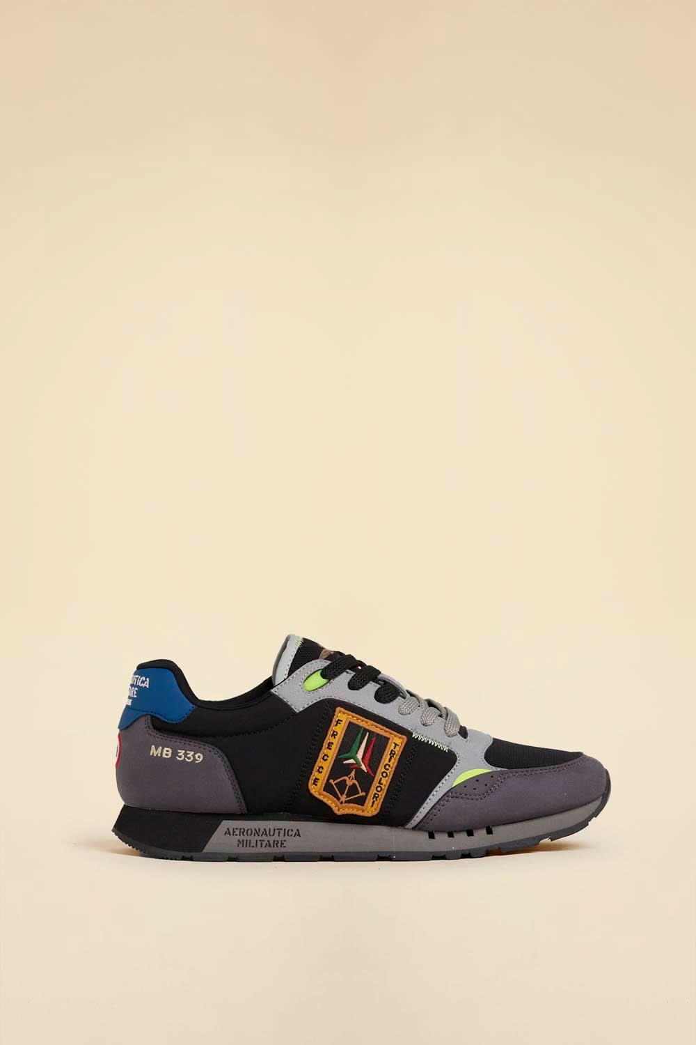 Frecce Tricolori sports shoes black and gray