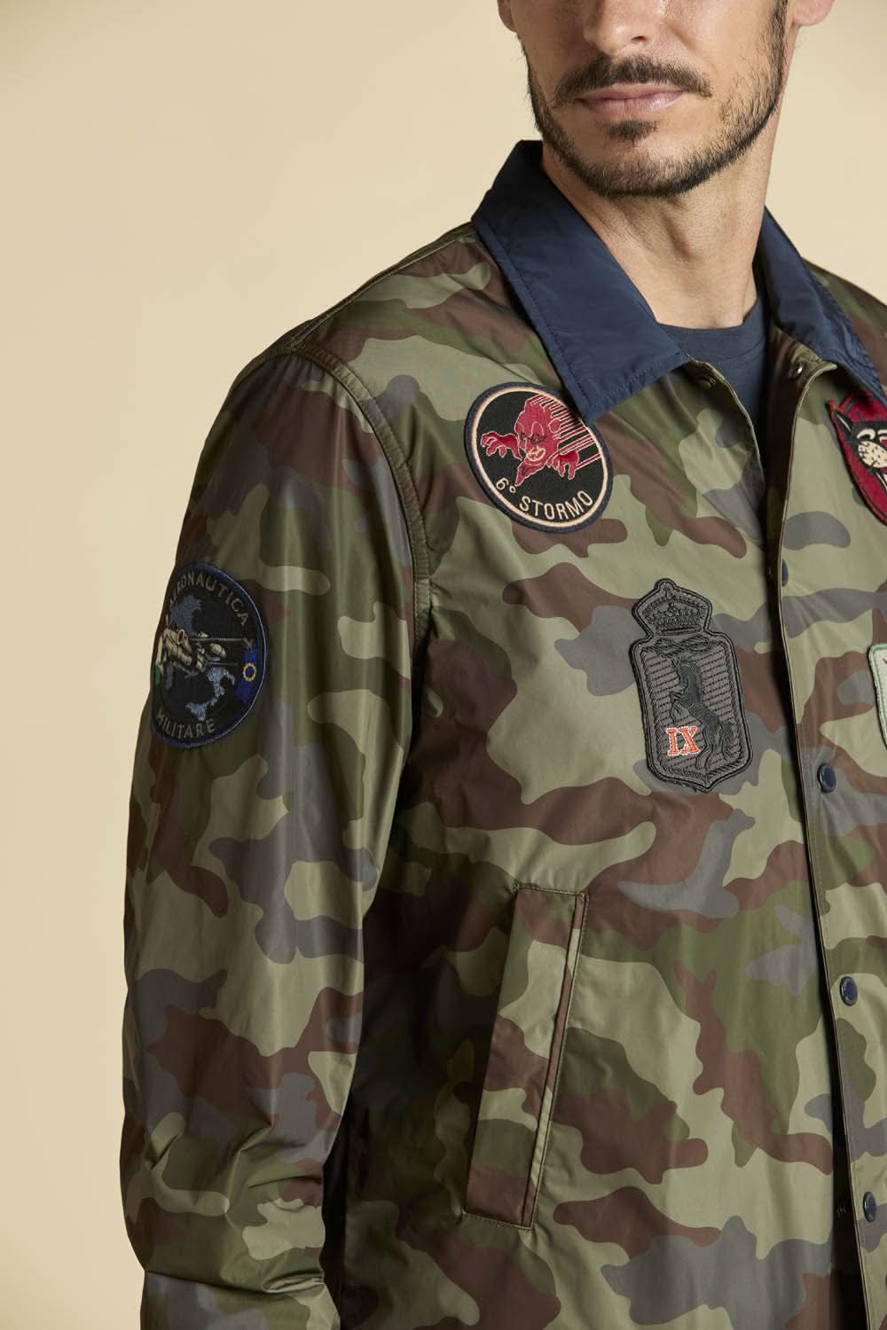 Men's camo packable coach jacket