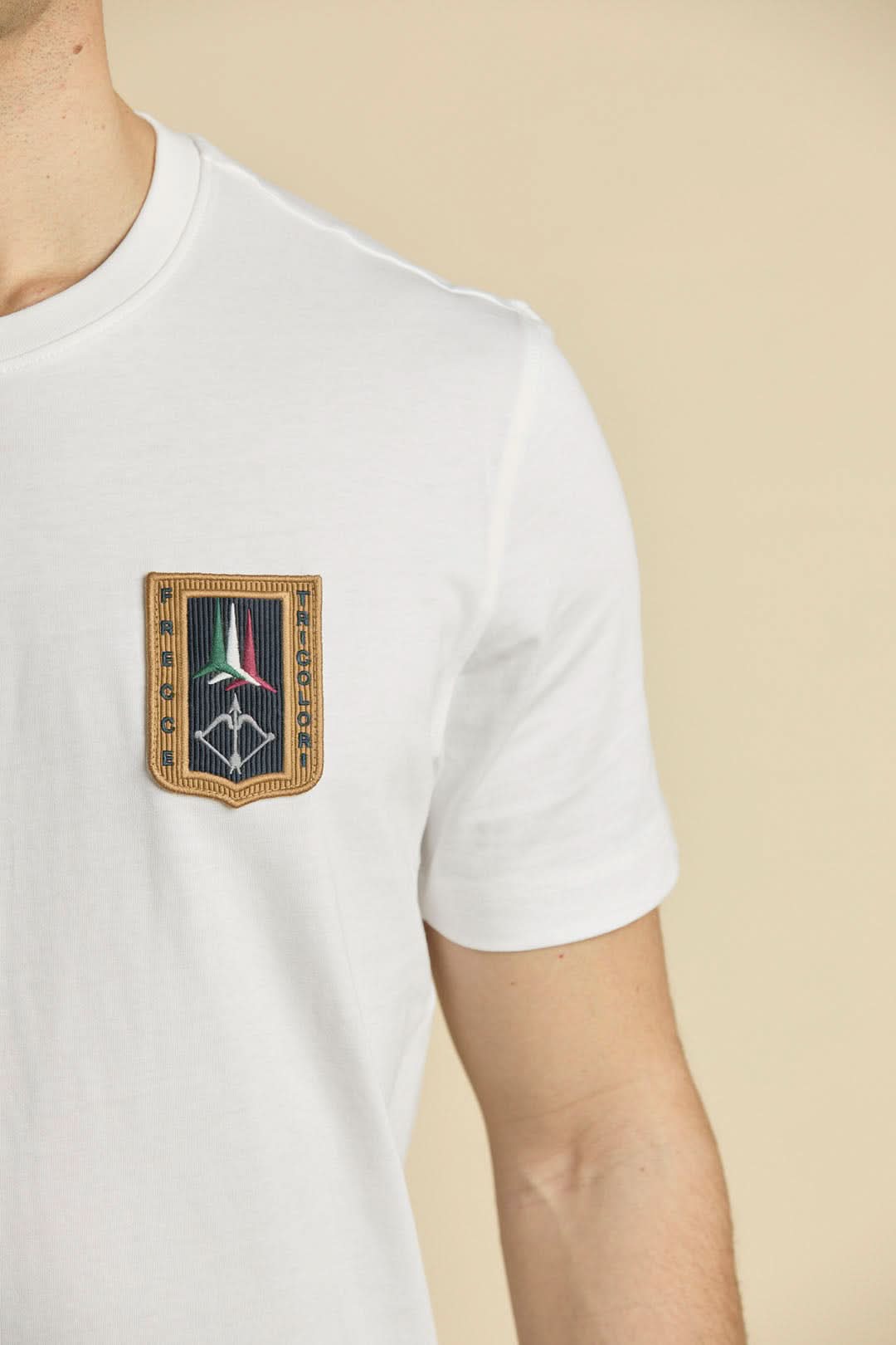 White T-shirt with Frecce Tricolori patches - men's