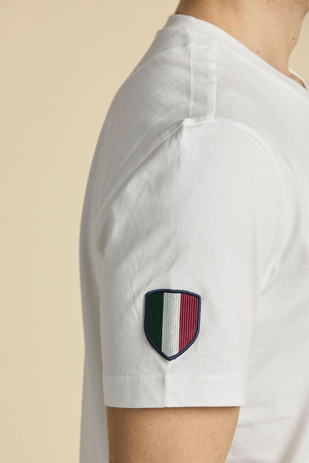 White T-shirt with Frecce Tricolori patches - men's