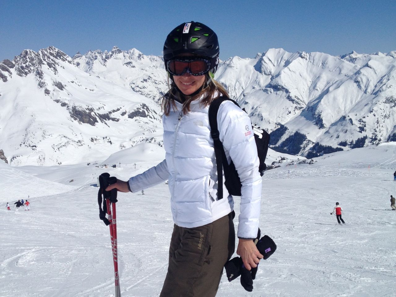 Gogle czy okulary na narty – co wybrać?