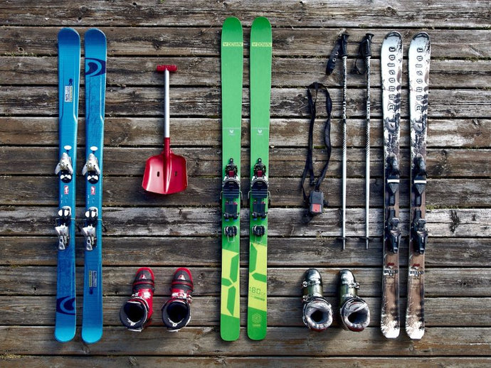 Jak przechowywać narty przez cały rok?