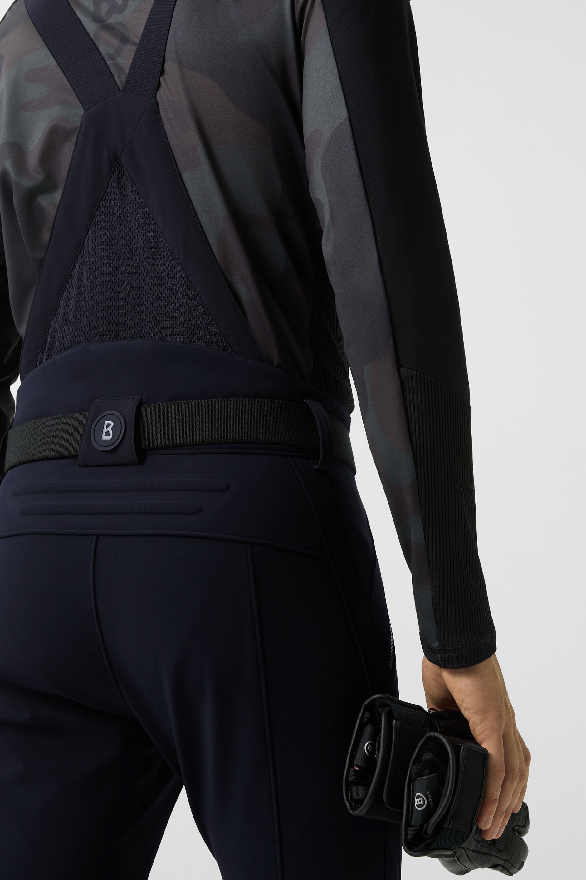 Czarne spodnie narciarskie z szelkami CURT2