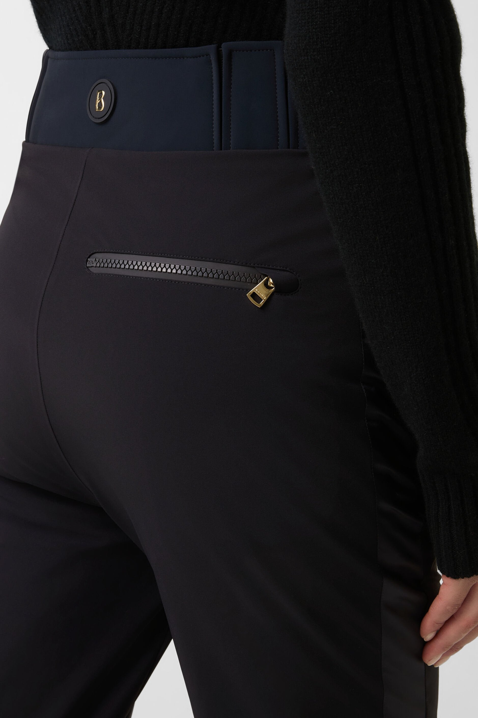 Czarne spodnie narciarskie z paskiem ILLMA-T