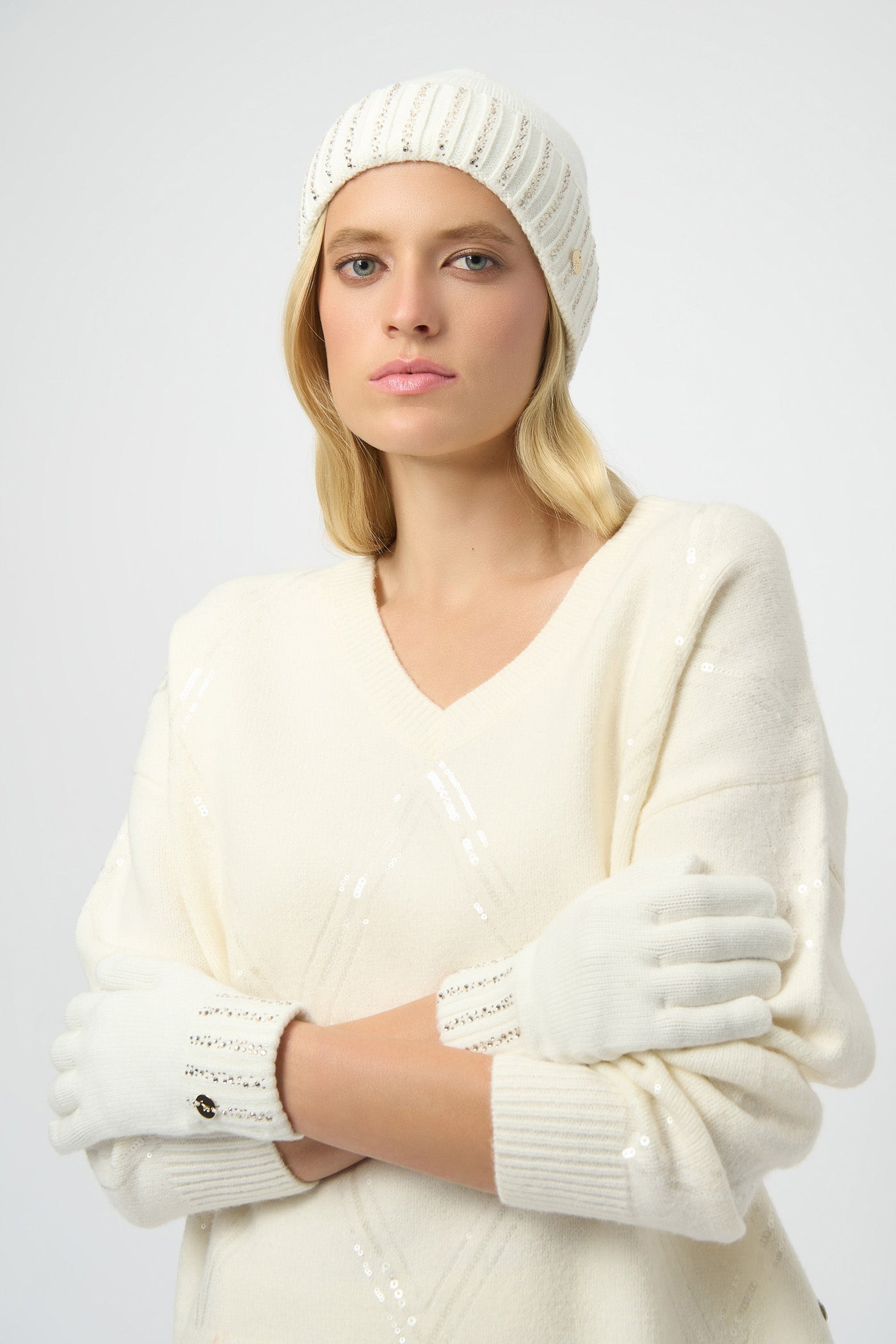 Biała czapka