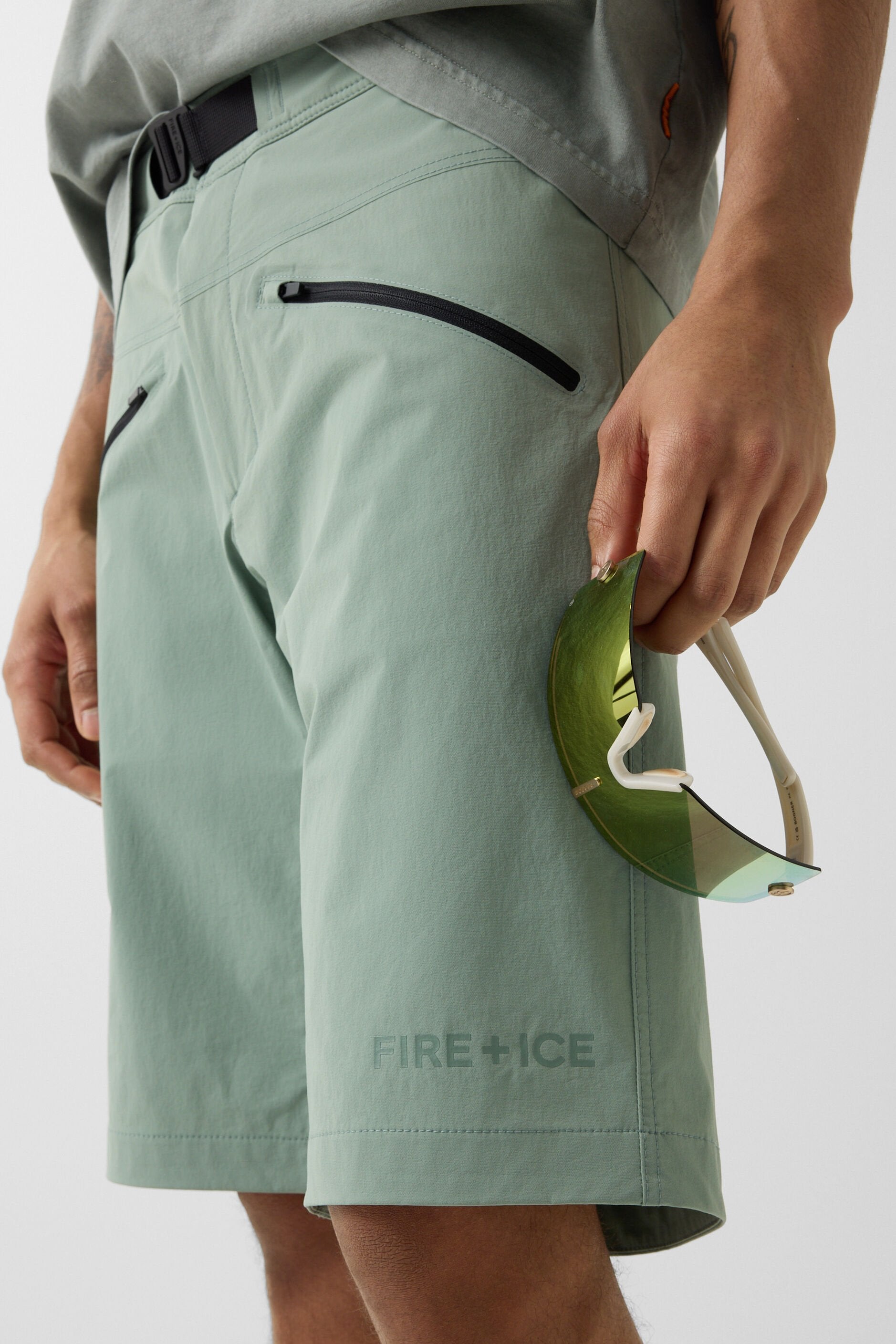 Zielone Szorty CARTER