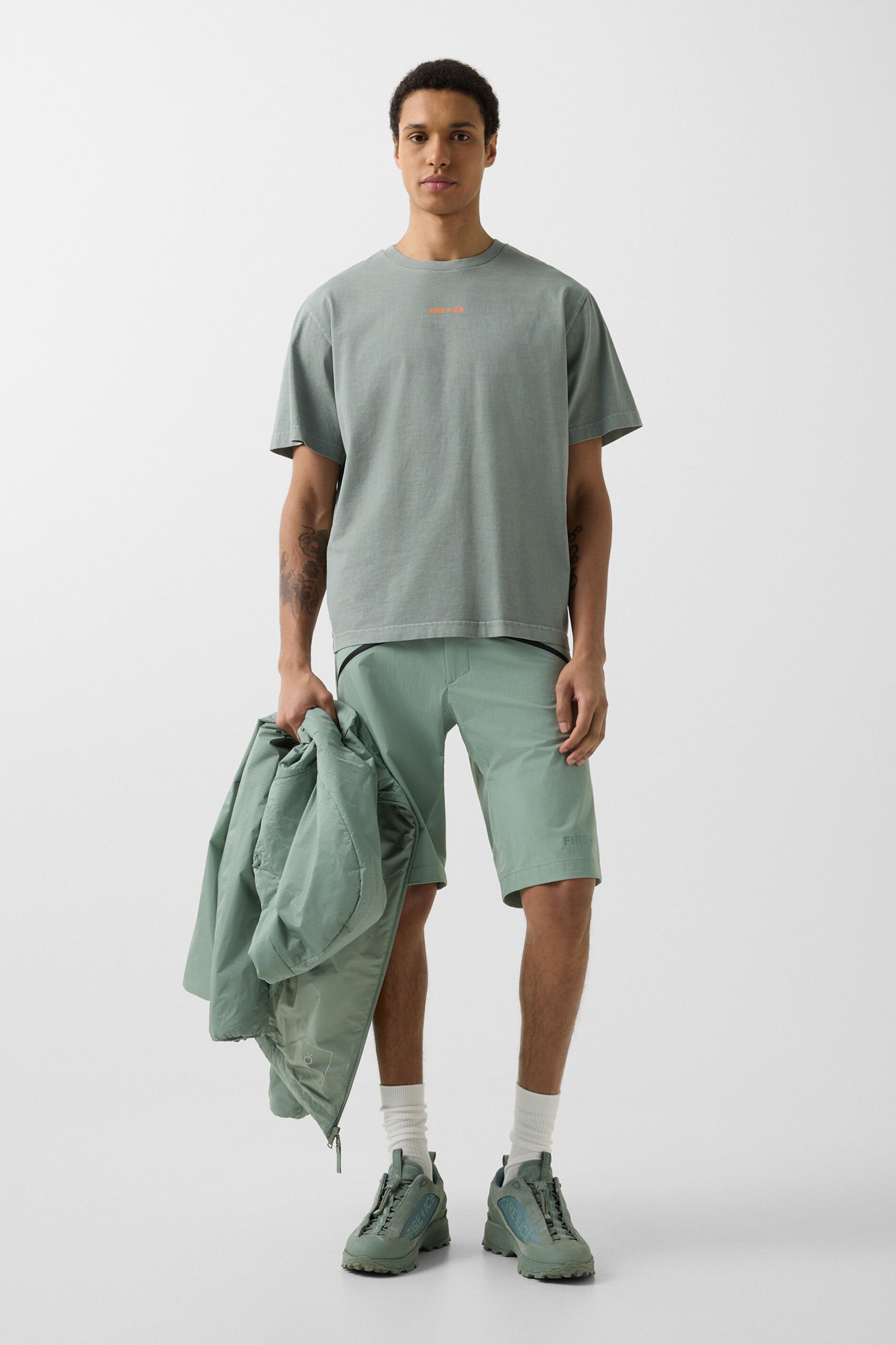 Zielony T-shirt AVAN2