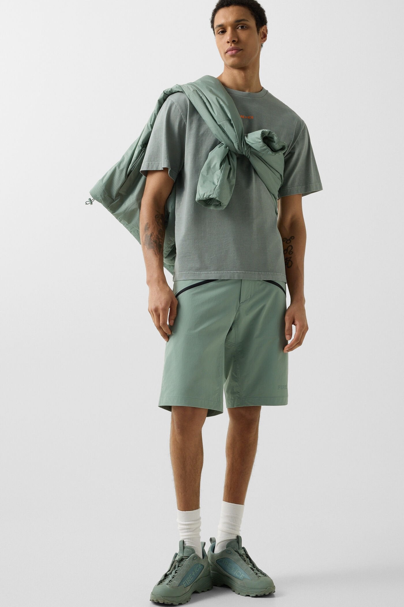 Zielony T-shirt AVAN2