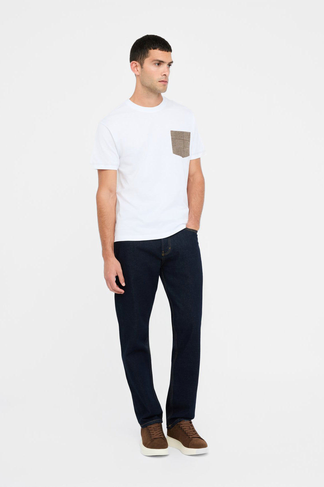 Men's white t-shirt