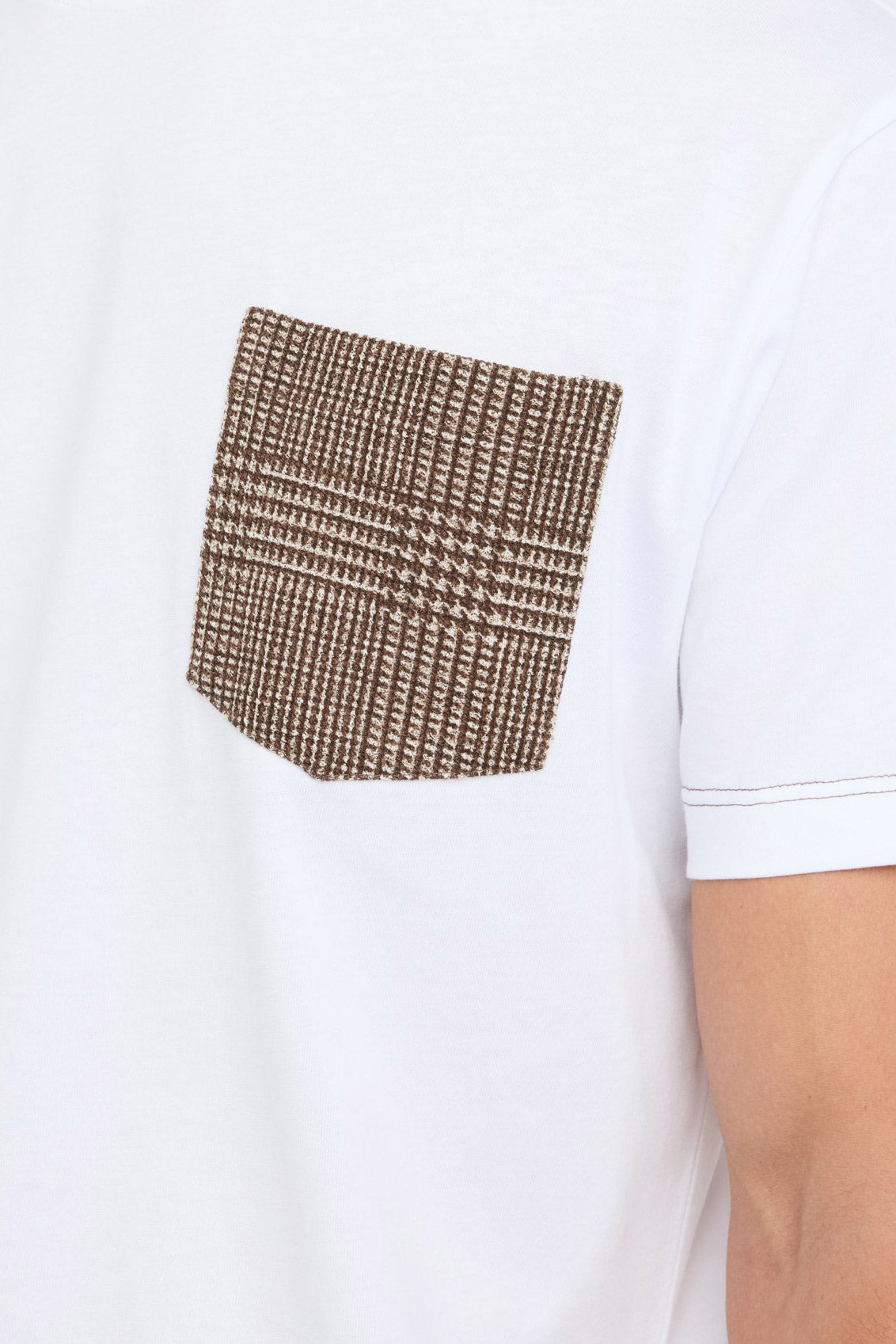 Men's white t-shirt