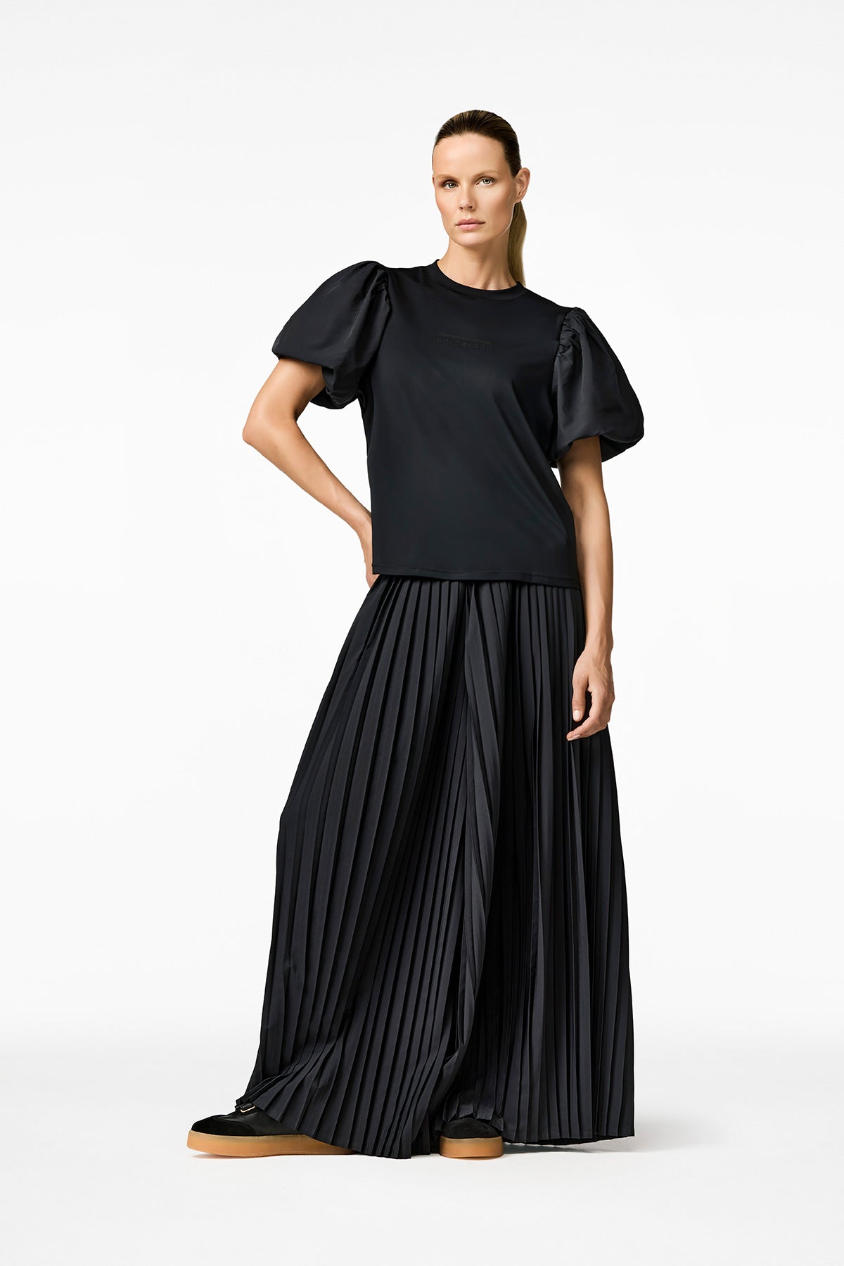 Czarny T-shirt OCEE short sleeve top